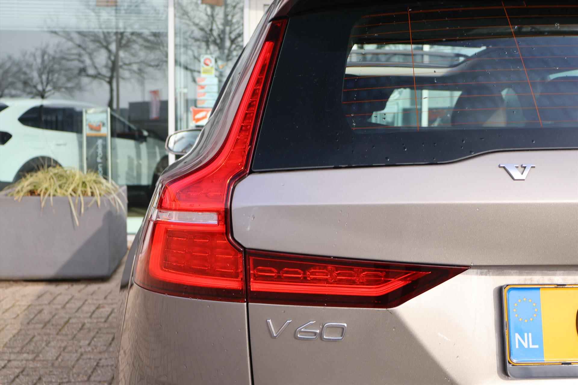 Volvo V60 T4 Momentum Pro 190pk Geartronic | Camera | LED | Stoelverwarming | Navi | Carplay | Leder - 16/25