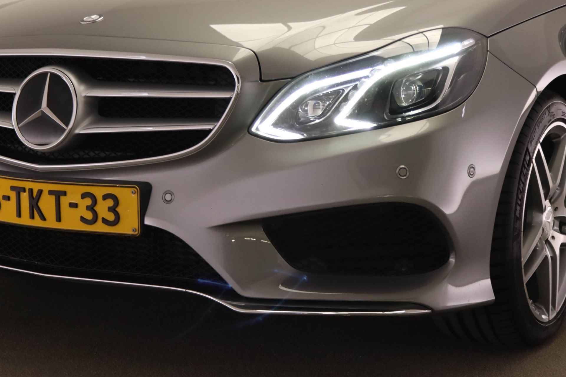 Mercedes-Benz E-klasse 200 Edition Sport | CLIMA | HALF LEDER | CRUISE | NAVI | PDC | TREKHAAK | 18" - 13/55