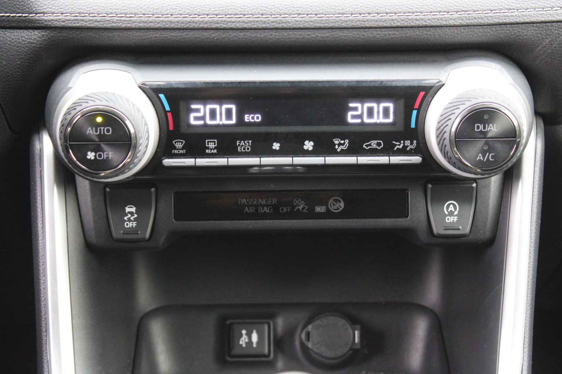 Toyota RAV4 2.0 VVT-iE Active | PDC | Adap. Cruise | Camera | 17" LM | Winterset | - 21/31