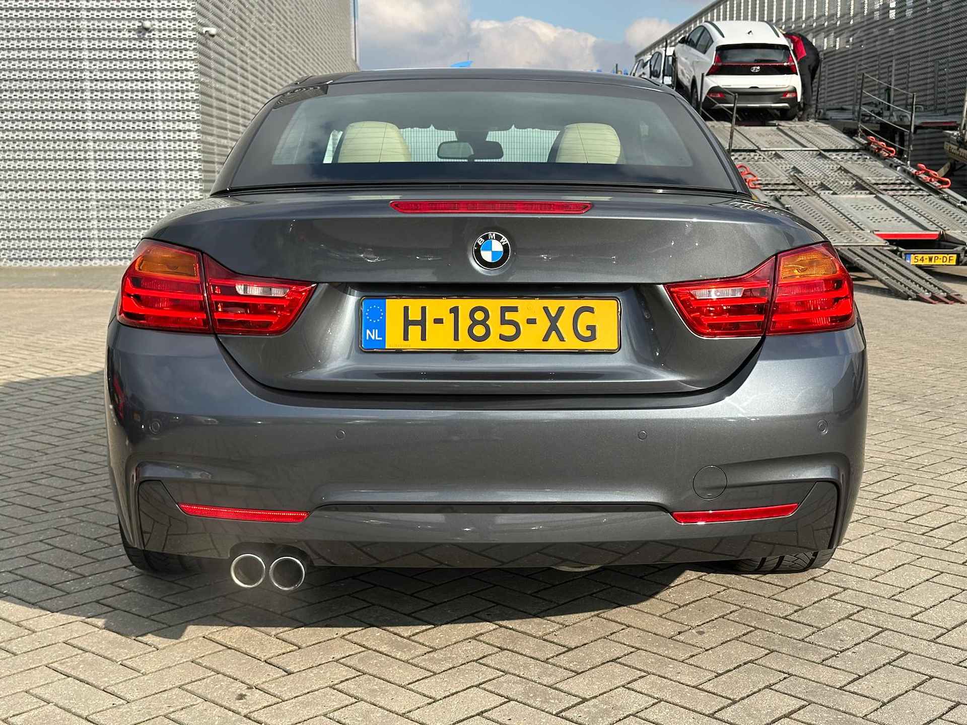 BMW 4 Serie Cabrio 430i / Leder / Memory seats / Head up dispaly / Stoelverwarming / Parkeersensoren V+A / P4 - 7/30