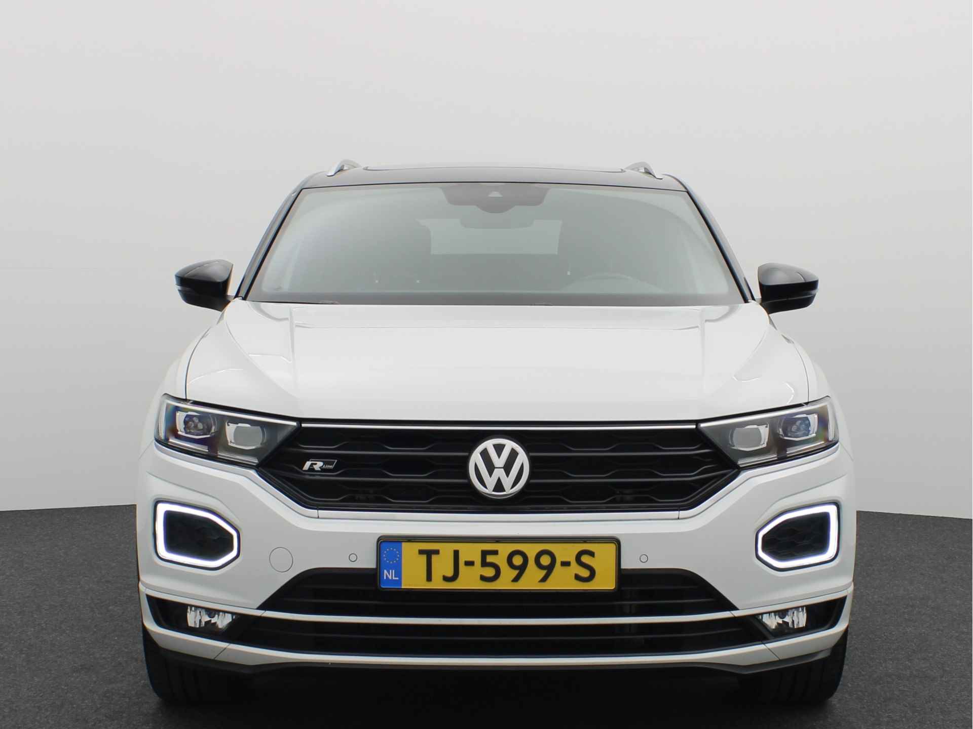 Volkswagen T-Roc 2.0 TSI 4Motion Sport AUTOMAAT / PANORAMADAK / FULL LED / BEATS / TREKHAAK / CAMERA / VIRTUAL / STOELVERW / KEYLESS / NL-AUTO - 25/63