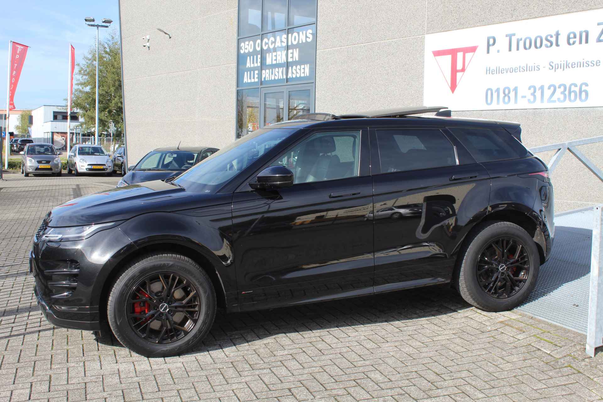 Land Rover Range Rover Evoque 2.0 P200 AWD R-Dynamic Hello Edition - 4/24