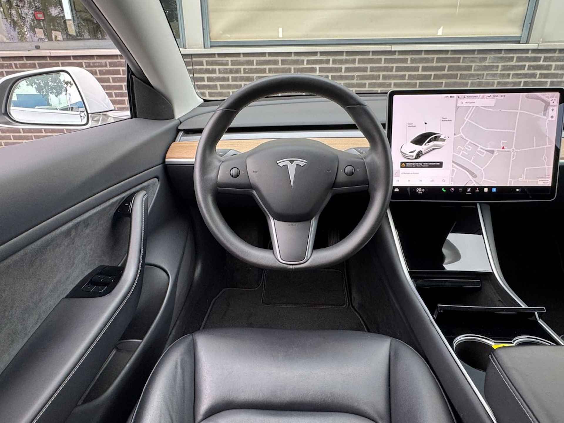 TESLA Model 3 Standard range RWD Plus 60 kWh - Trekhaak - Panoramadak - 9/26