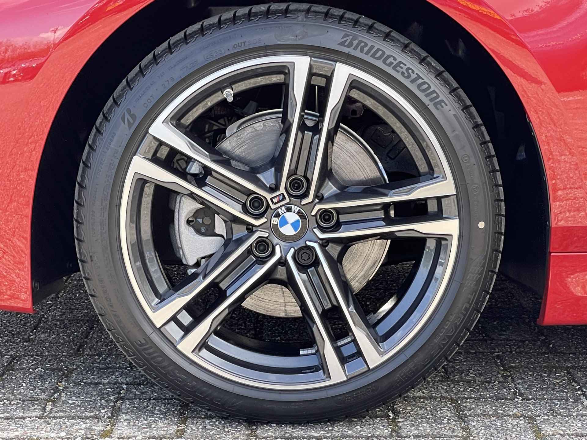 BMW 1-serie 118i Exe | M-Sport | 18" | HiFi | Stuurverw. | Getint Glas | Comfort Acces | Shadow Line - 5/29
