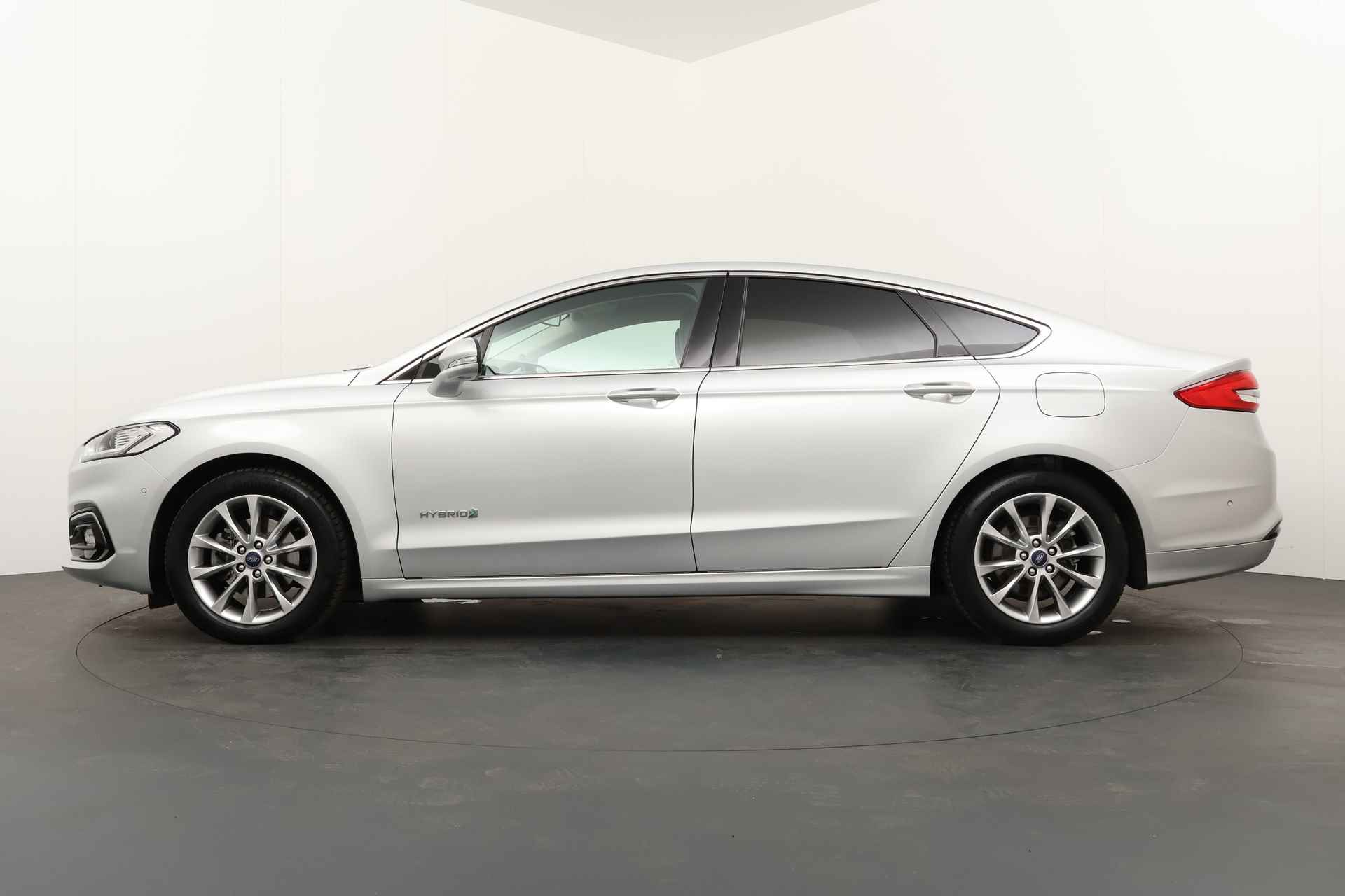 Ford Mondeo BWJ 2019 | 2.0 IVCT HEV 141PK Titanium | LEER | CAMERA A | CLIMA | WINTERPAKKET | NAVI | CARPLAY | AD. CRUISE | - 7/32