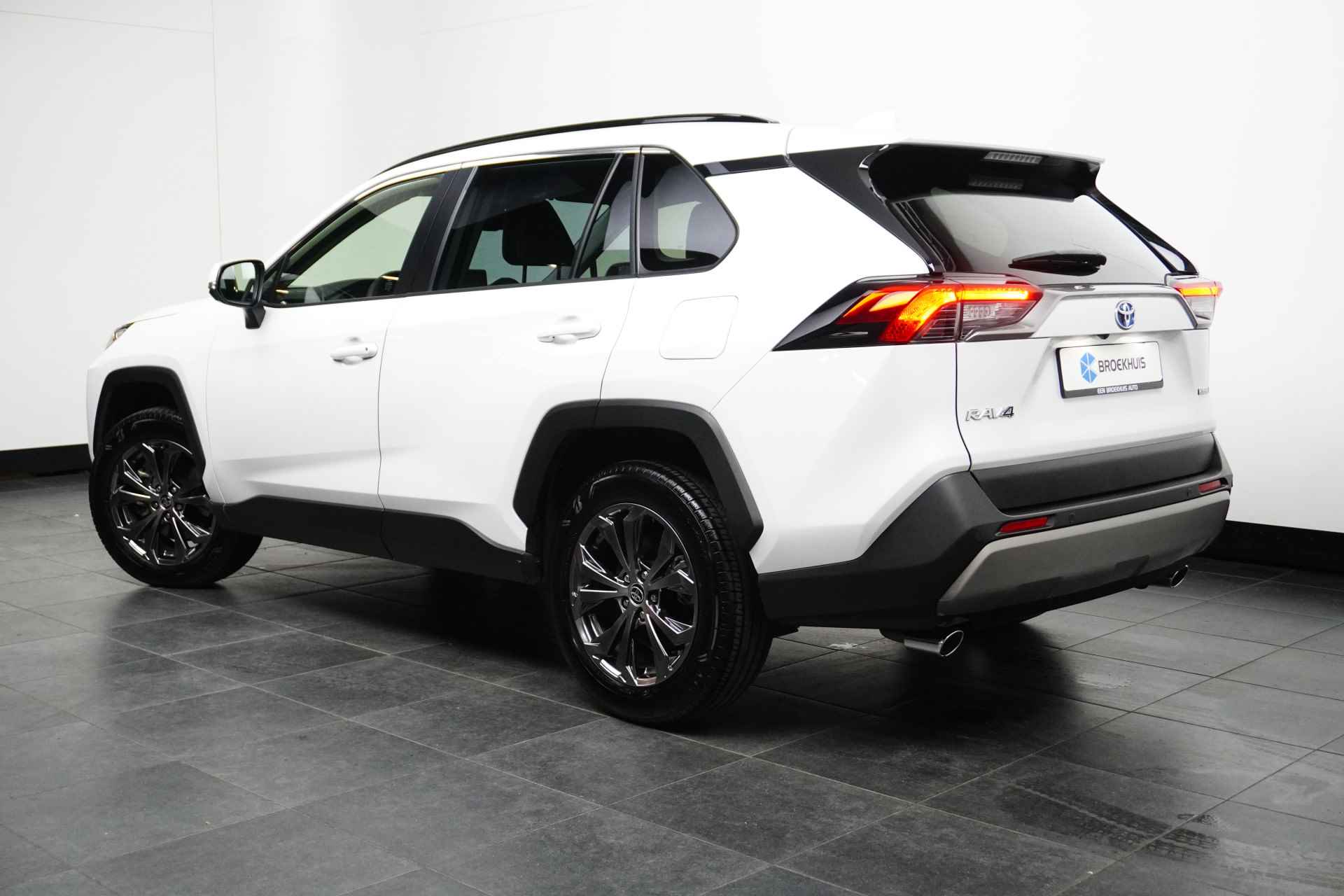 Toyota RAV4 2.5 Hybrid Style | LED | Leder | Navi | Stoel/Stuur Verwarming | Keyless | Cruise Adaptive | Camera | Elk. Achterklep - 21/29