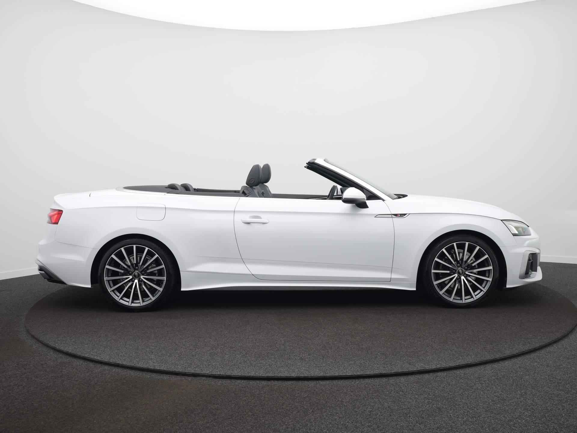 Audi A5 Cabriolet 35 TFSI S edition 19 Inch - Leer - Navigatie - Camera - 4/56