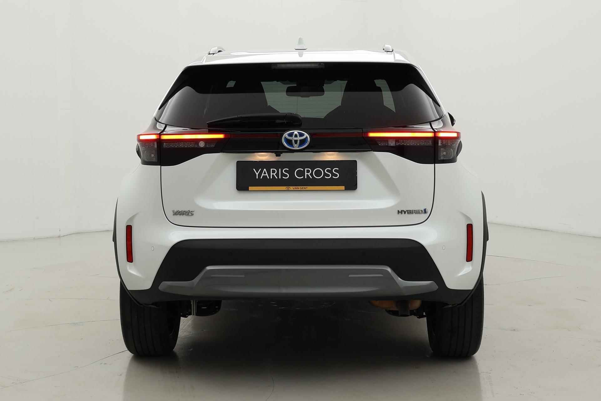 Toyota Yaris Cross 1.5 Hybrid Adventure | Panoramadak | Navigatie | JBL | 18 inch | Head-up display - 17/41