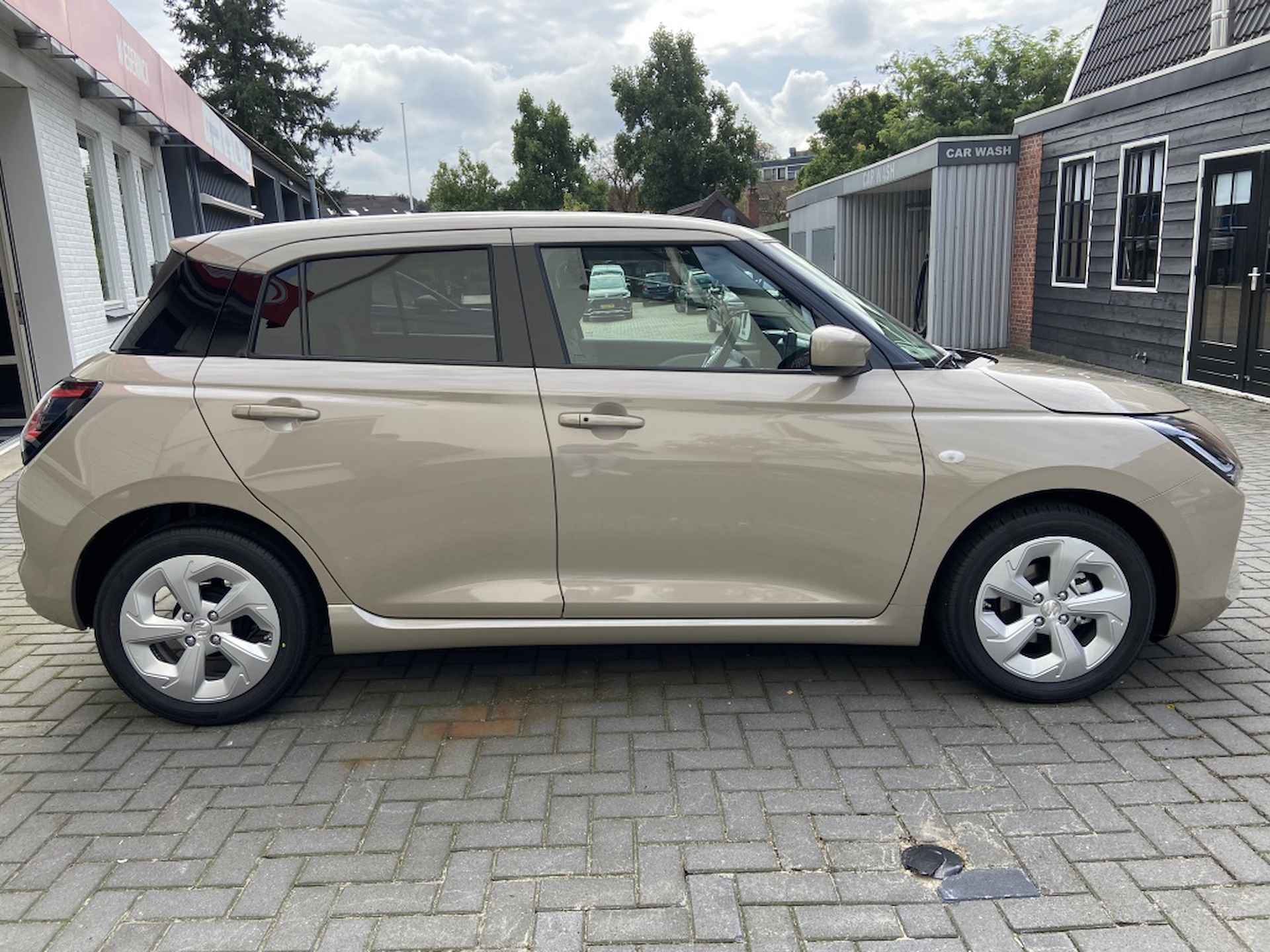 Suzuki Swift 1.2 Select [HYBRIDE | CARPLAY | NAVIGATIE | CAMERA] - 9/34