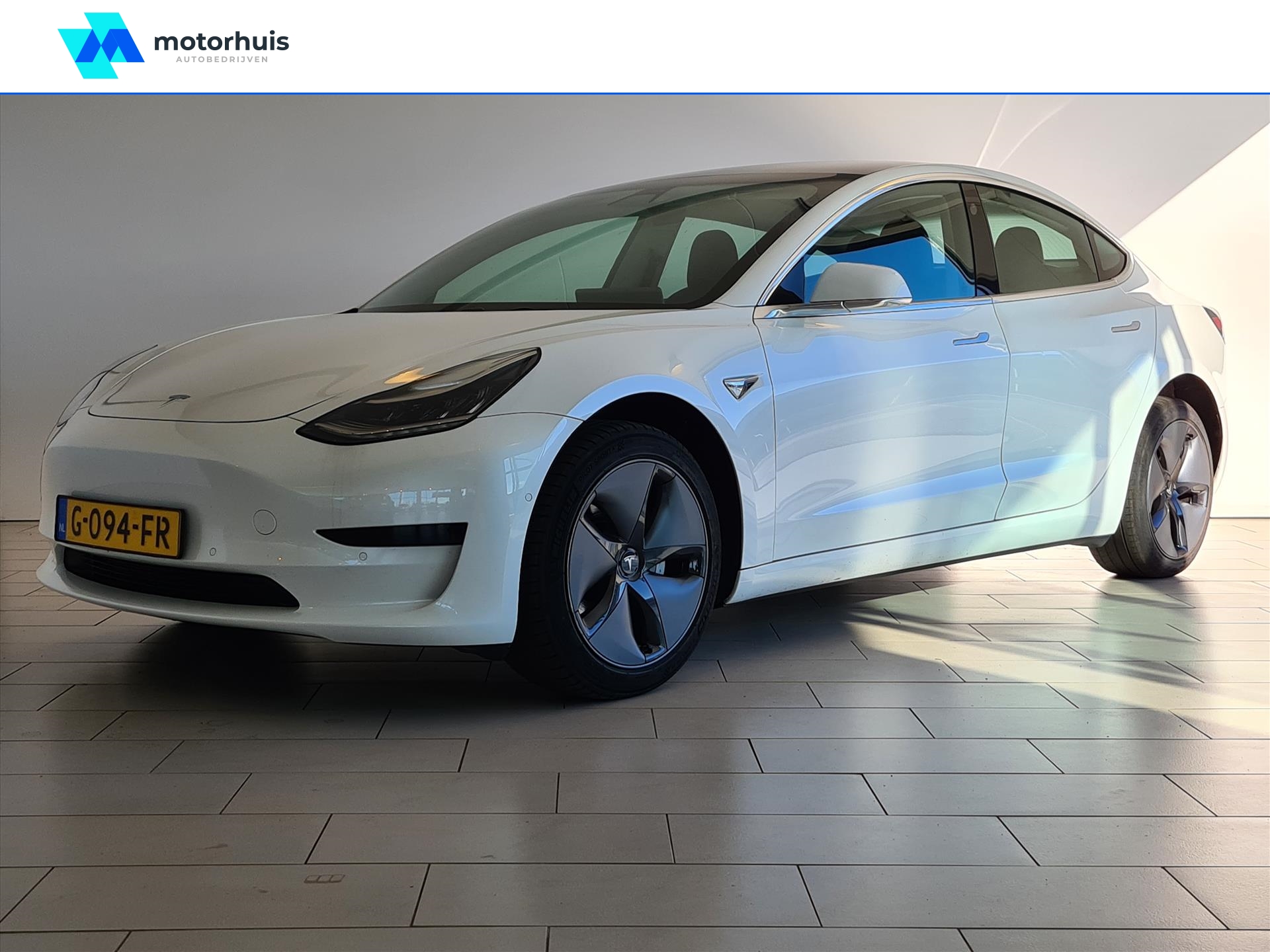 TESLA Model 3 Standard Plus RWD 60kWh NAVI ECC CAMERA STOELV