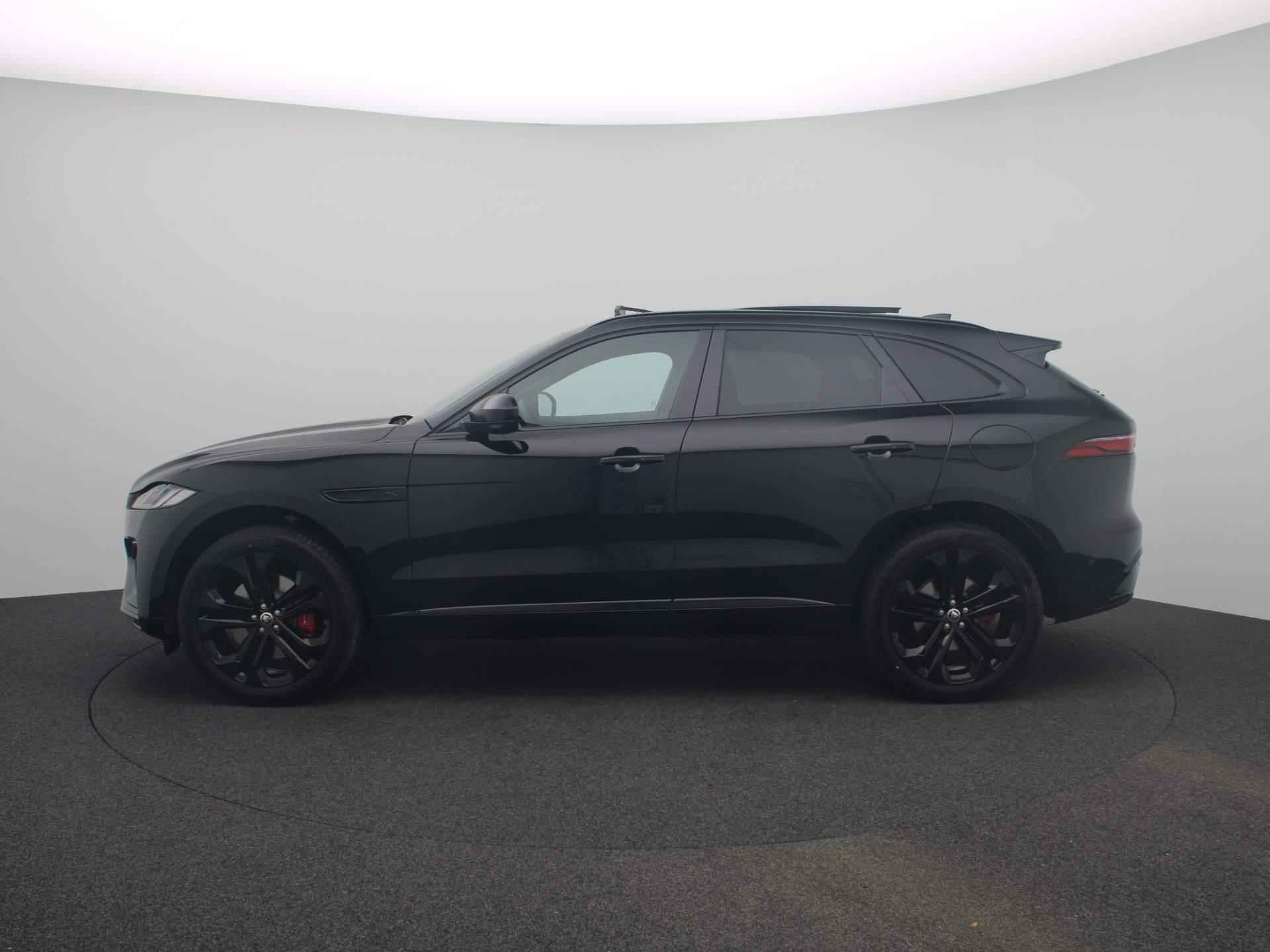 Jaguar F-PACE 2.0 P400e PHEV R-Dynamic HSE 90th Ann. Edition Nieuw | Head-Up | Massage stoel | Pano dak | 21 Inch | Cold Climate - 5/54