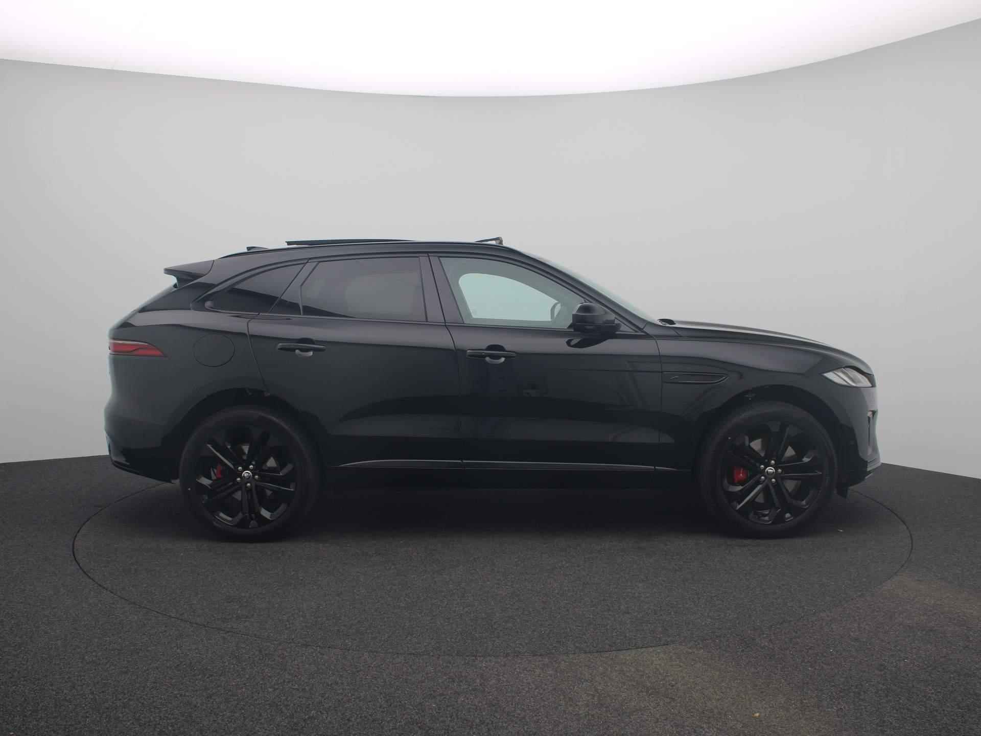 Jaguar F-PACE 2.0 P400e PHEV R-Dynamic HSE 90th Ann. Edition Nieuw | Head-Up | Massage stoel | Pano dak | 21 Inch | Cold Climate - 7/54