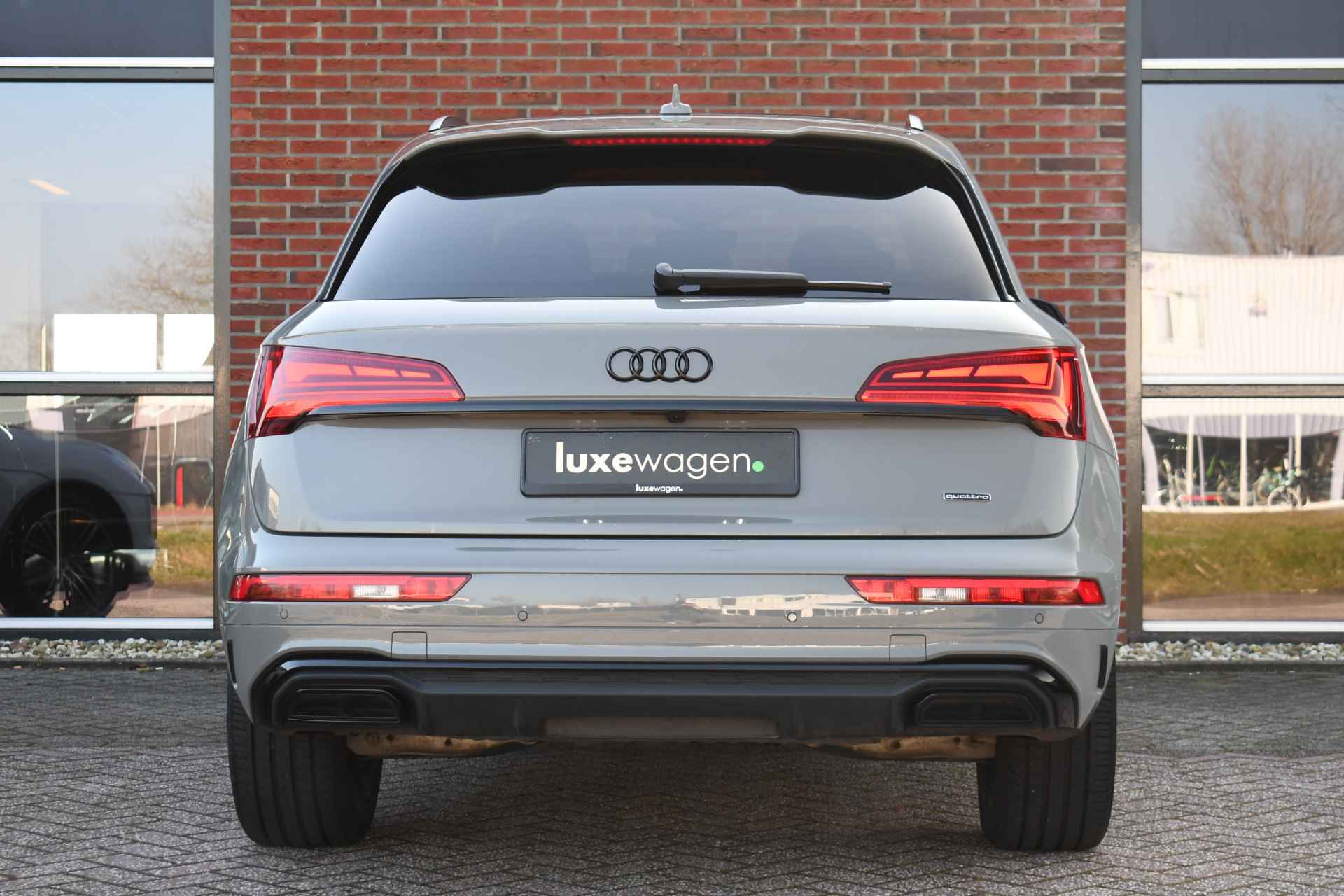 Audi Q5 50 TFSI e S-Edition Pano Trekh B&O El-zetels Optic-black - 8/90