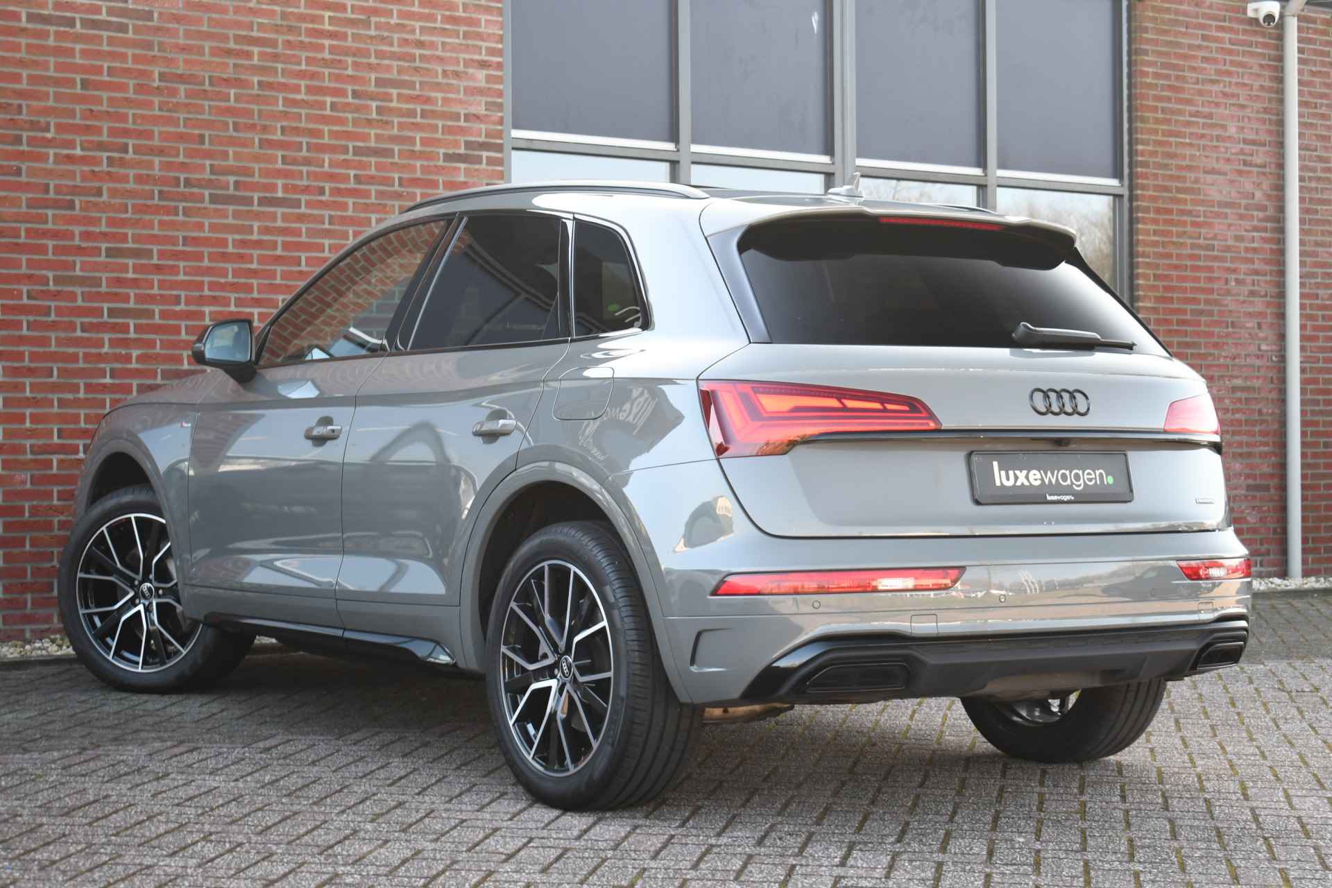 Audi Q5 50 TFSI e S-Edition Pano Trekh B&O El-zetels Optic-black - 20/90