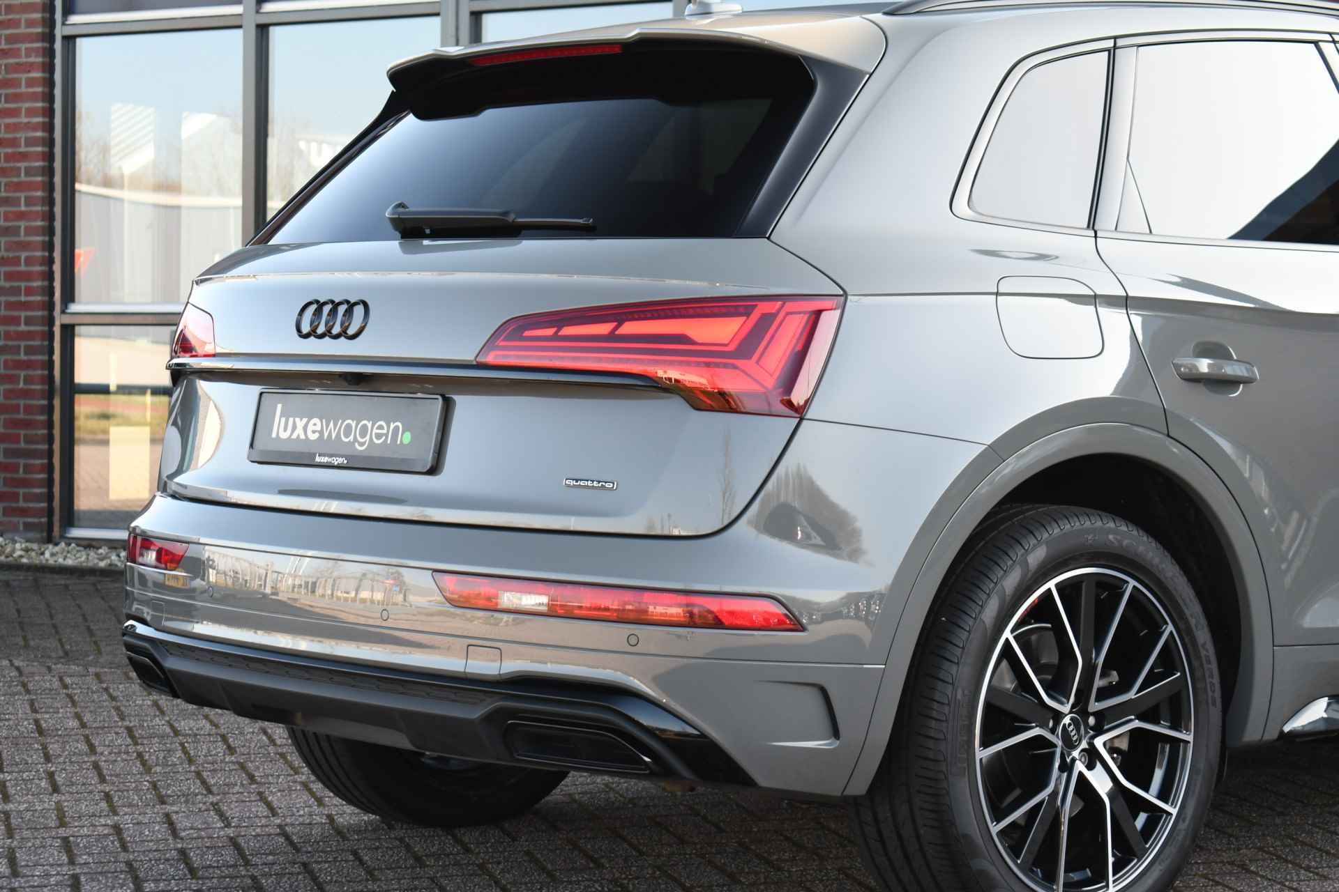 Audi Q5 50 TFSI e S-Edition Pano Trekh B&O El-zetels Optic-black - 22/90