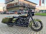 Harley-Davidson FLHRXS ROADKING SPECIAL ROAD