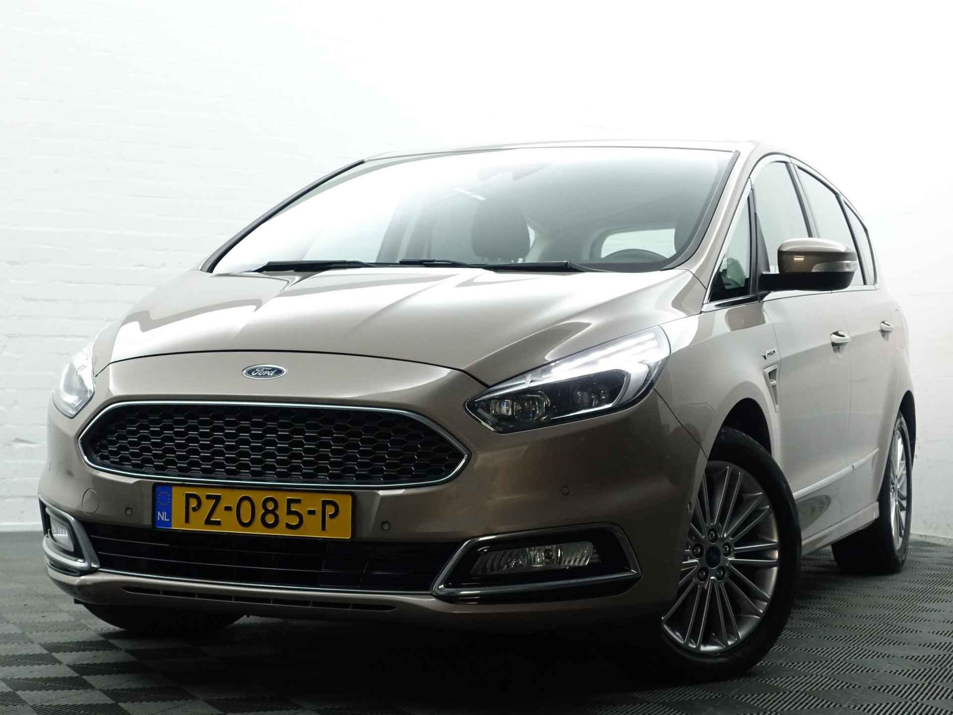 Ford S-Max 1.5 Vignale- Design Leder, Memory Seats, Sfeerverlichting, Camera, Carplay, Keyless, Ada Cruise - 34/45