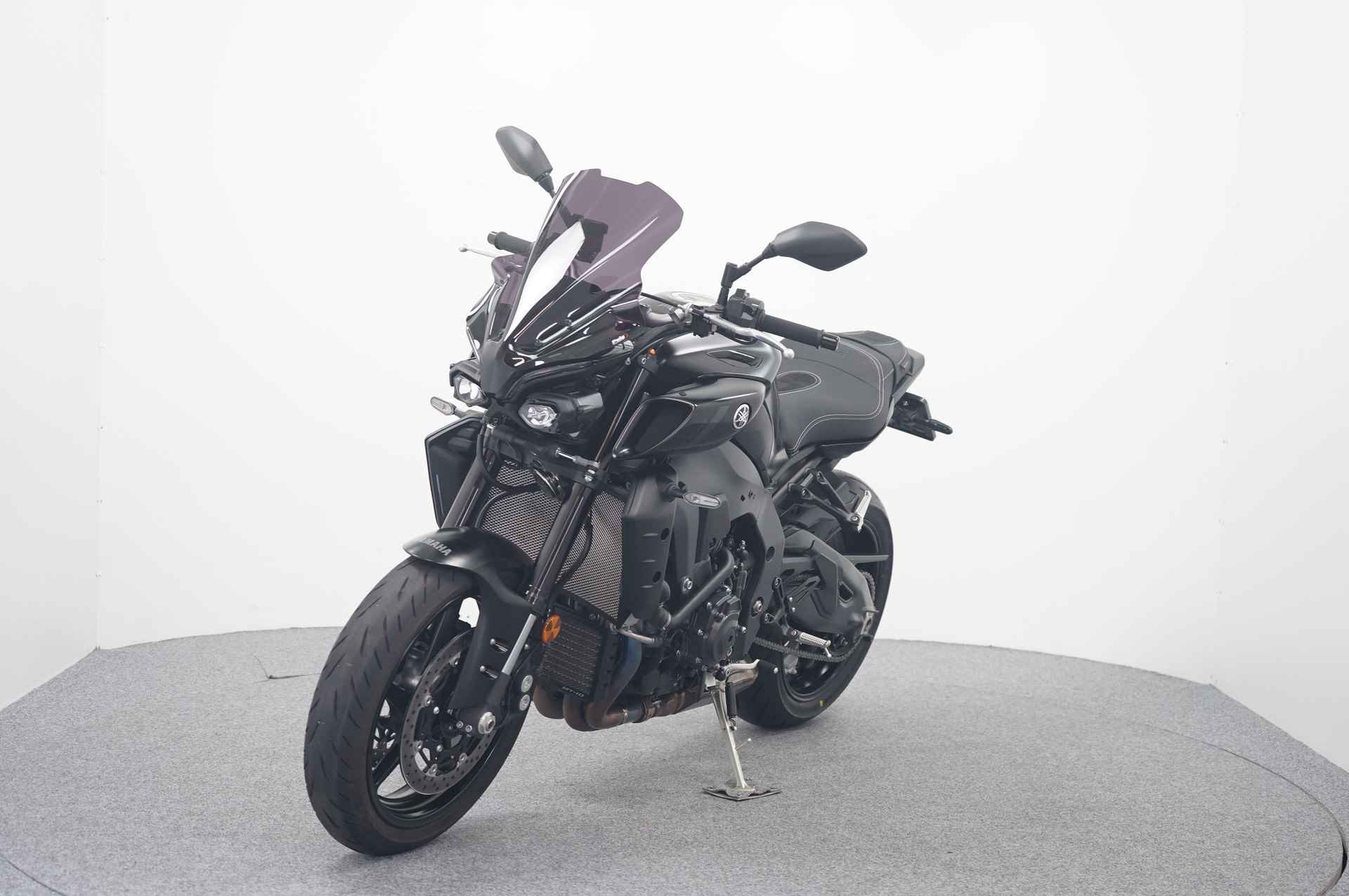 Yamaha MT-10 ABS - 4/15