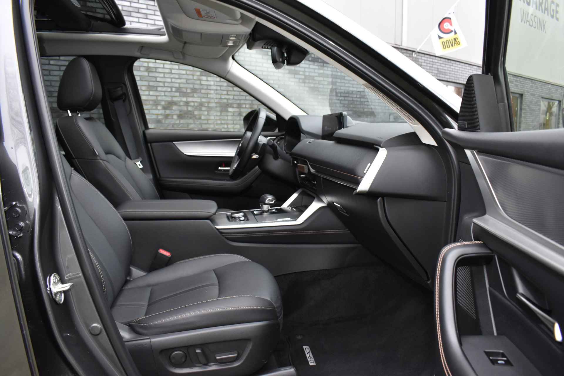 Mazda CX-60 2.5 e-SkyActiv PHEV Homura |TREKHAAK | PANORAMADAK | DRIVER ASSISTANCE | CONVIENCE & SOUND | COMFORT PAKKET Full option -Panoramadak Bose NL/Btw auto 327pk Trekhaak  fabrieksgarantie tot november 2028 - 19/49