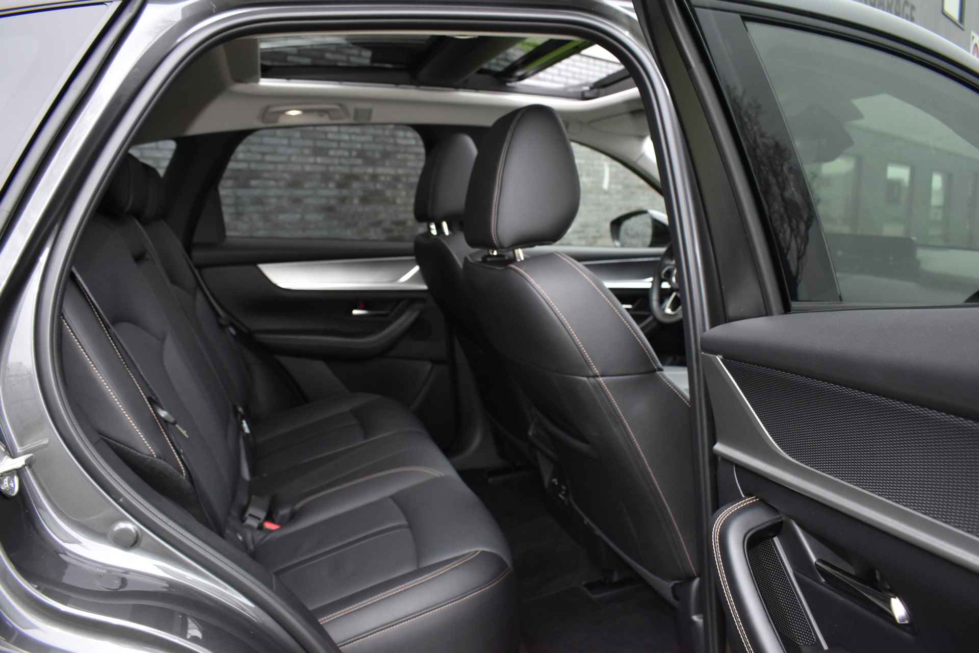Mazda CX-60 2.5 e-SkyActiv PHEV Homura |TREKHAAK | PANORAMADAK | DRIVER ASSISTANCE | CONVIENCE & SOUND | COMFORT PAKKET Full option -Panoramadak Bose NL/Btw auto 327pk Trekhaak  fabrieksgarantie tot november 2028 - 23/49