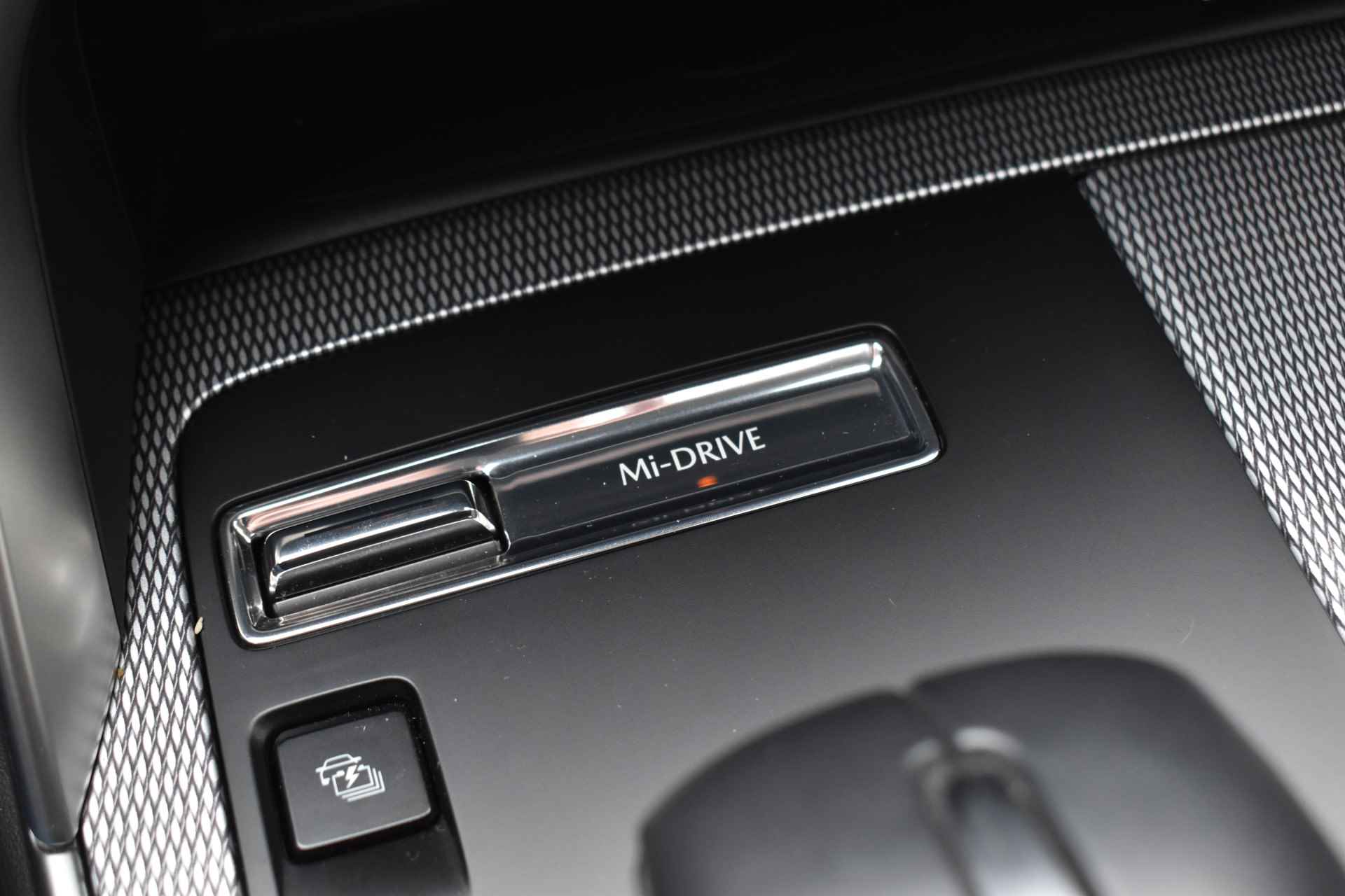 Mazda CX-60 2.5 e-SkyActiv PHEV Homura |TREKHAAK | PANORAMADAK | DRIVER ASSISTANCE | CONVIENCE & SOUND | COMFORT PAKKET Full option -Panoramadak Bose NL/Btw auto 327pk Trekhaak  fabrieksgarantie tot november 2028 - 44/49