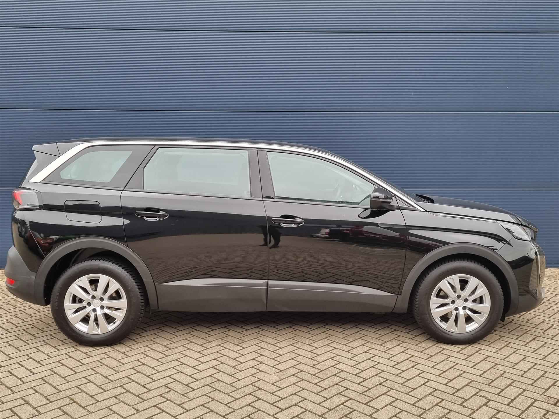 PEUGEOT 5008 1.2 Turbo 130pk Active Pack Business Automaat | Navigatie | Camera | All Season Banden | 7-Persoons | Climate Control | Parkeersensoren V+A | - 6/46