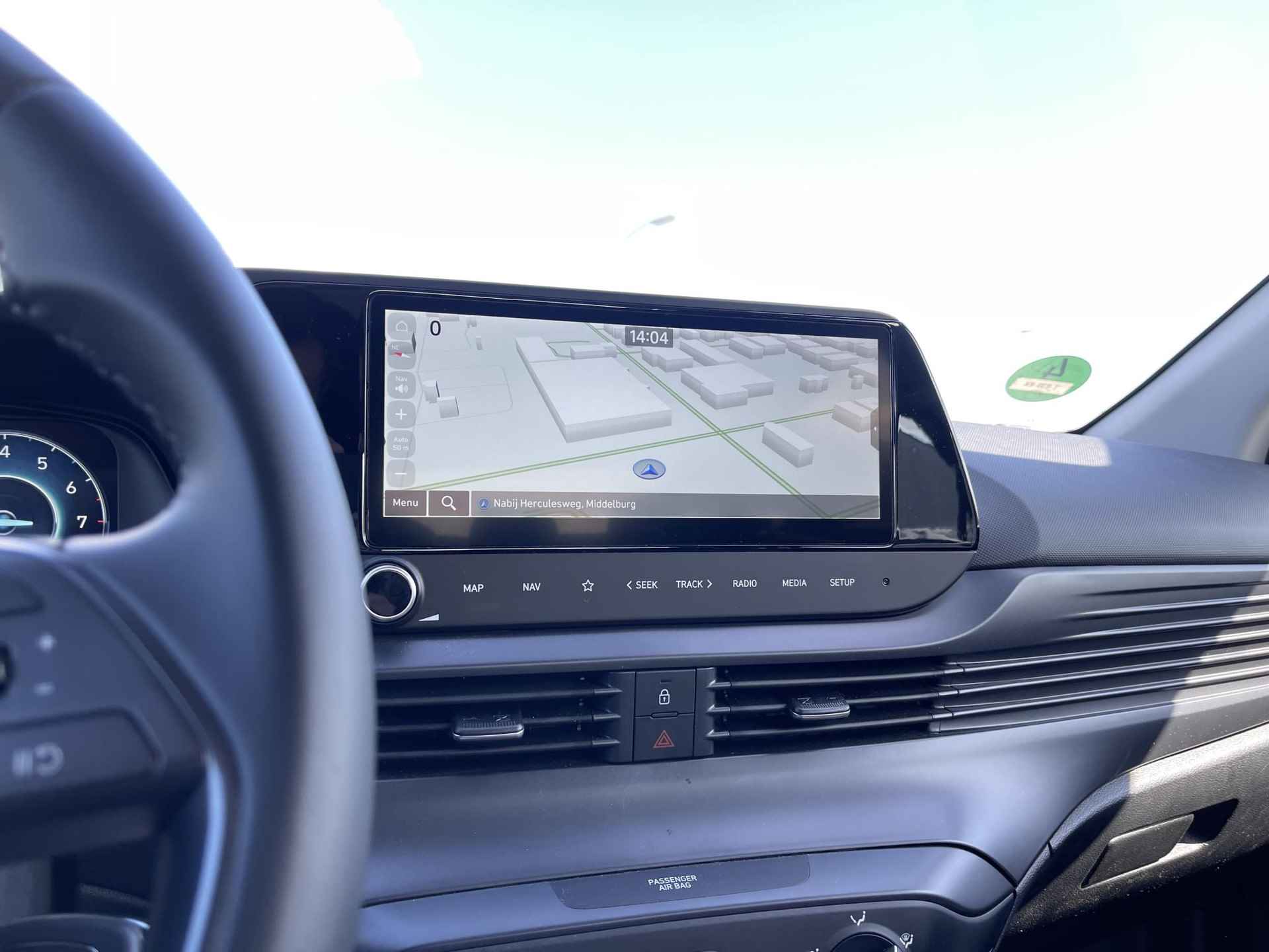 Hyundai i20 1.0 T-GDI Comfort Smart | Navigatie | Camera | Apple Carplay/Android Auto | Cruise Control | Park. Sensor | Dodehoek | Rijklaarprijs! - 16/25