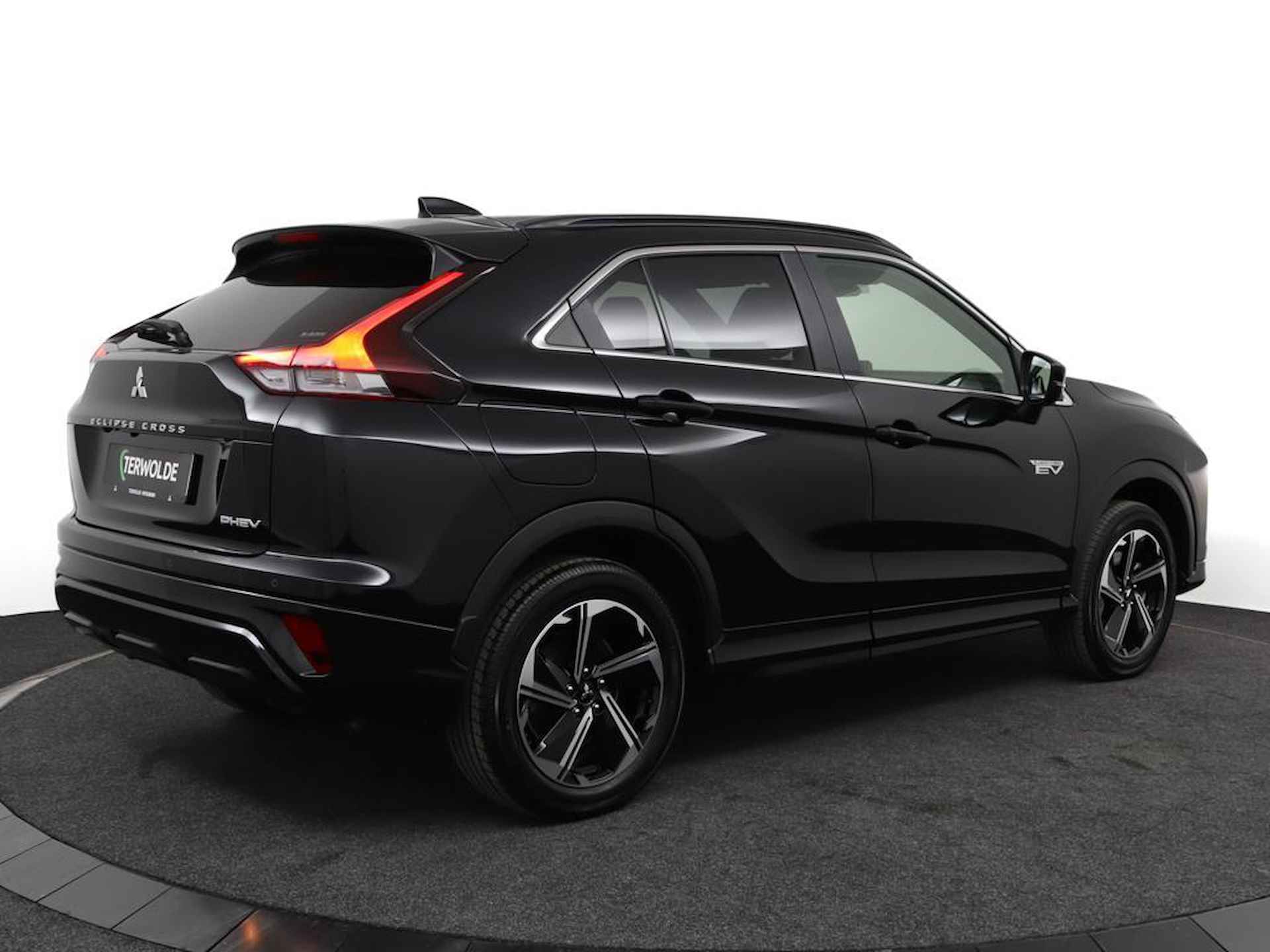 Mitsubishi Eclipse Cross 2.4 PHEV Executive | 360° Camera | Adaptive Cruise Control | Climate Control | Navigatie | Stoel- en Stuurverwarming - 5/48