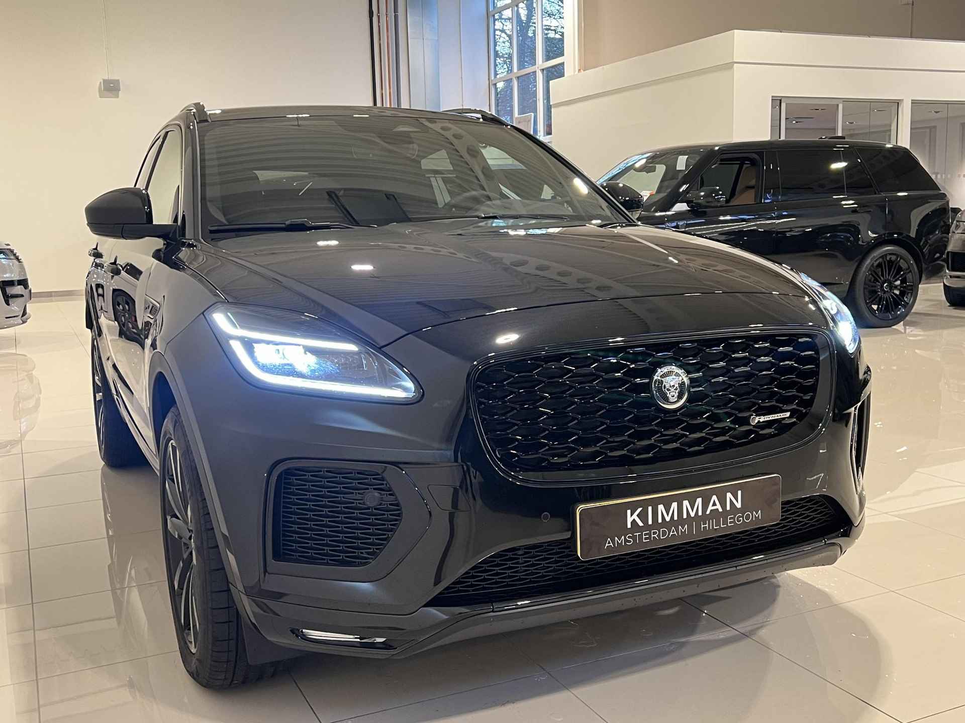 Jaguar E-PACE P270e R-Dynamic SE | Black Pack | Panoramadak | 20 inch Gloss Black | Cold Climate Pack | Ambiance - 3/27