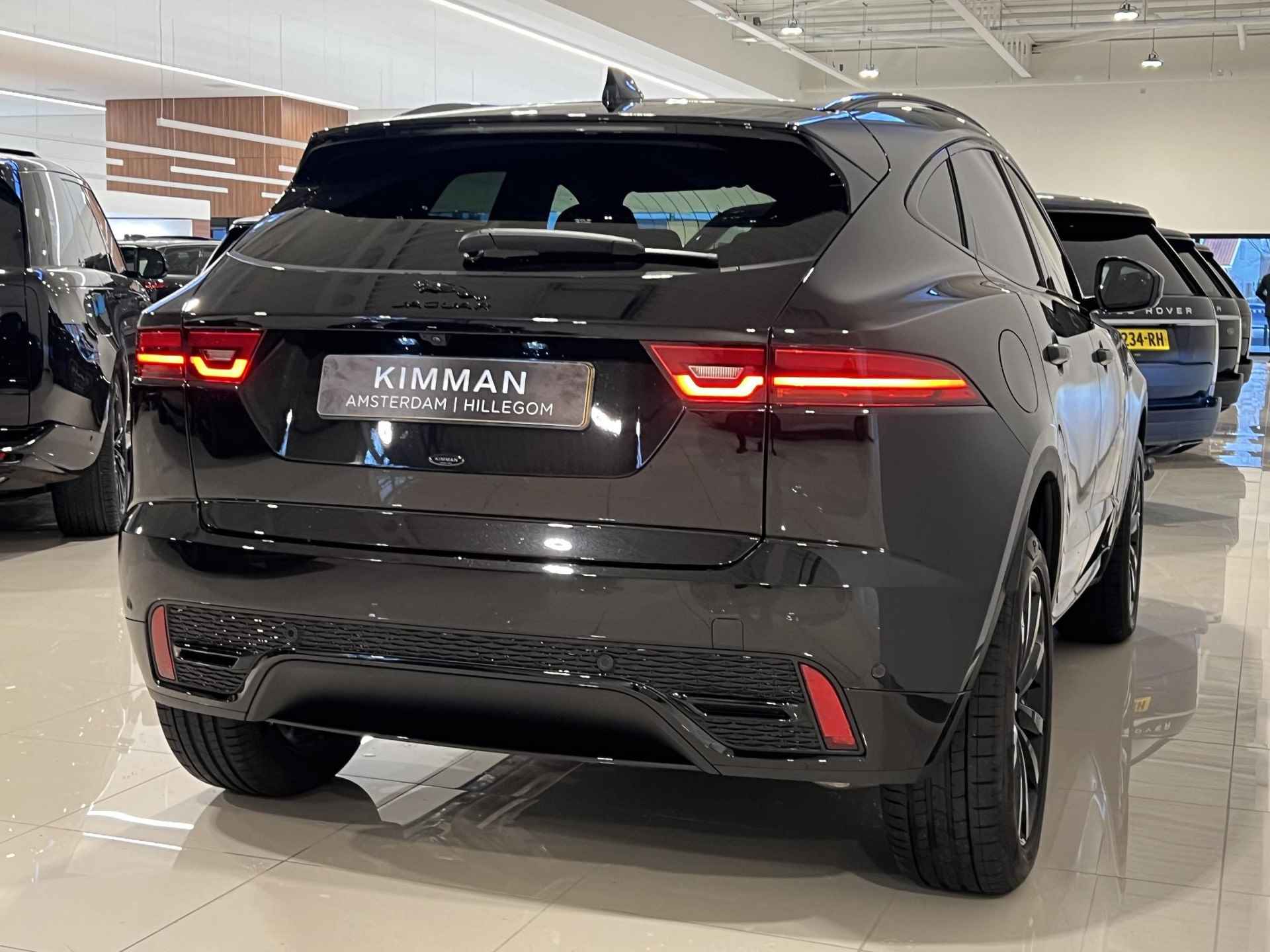 Jaguar E-PACE P270e R-Dynamic SE | Black Pack | Panoramadak | 20 inch Gloss Black | Cold Climate Pack | Ambiance - 7/27