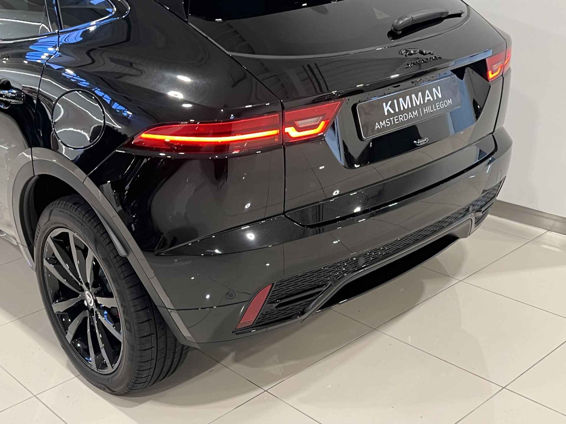 Jaguar E-PACE P270e R-Dynamic SE | Black Pack | Panoramadak | 20 inch Gloss Black | Cold Climate Pack | Ambiance - 8/27