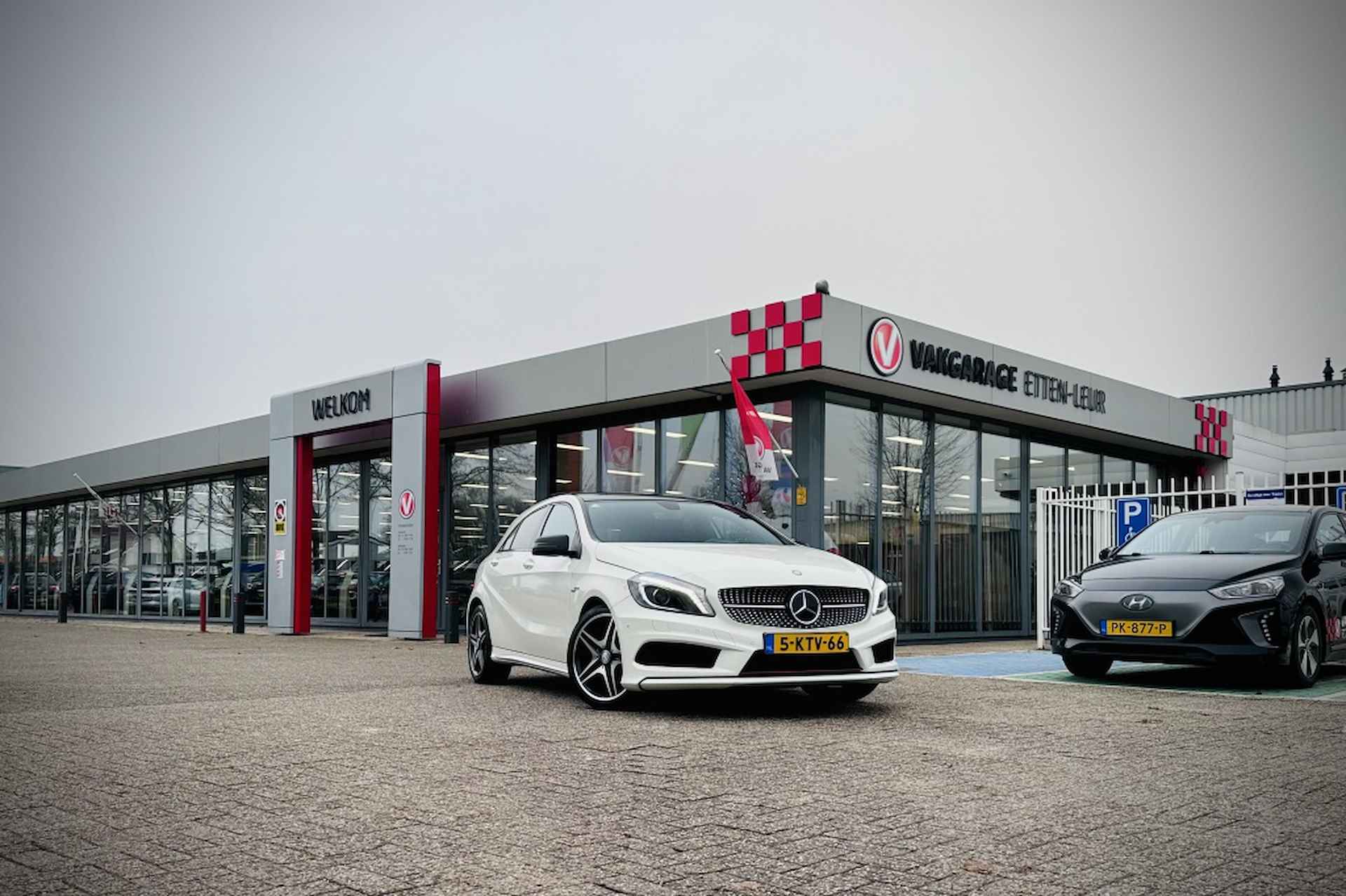 Mercedes-benz A-klasse 200 Ambition AMG PAKKET / SCHUIFDAK / PDC / AIRCO - 3/30