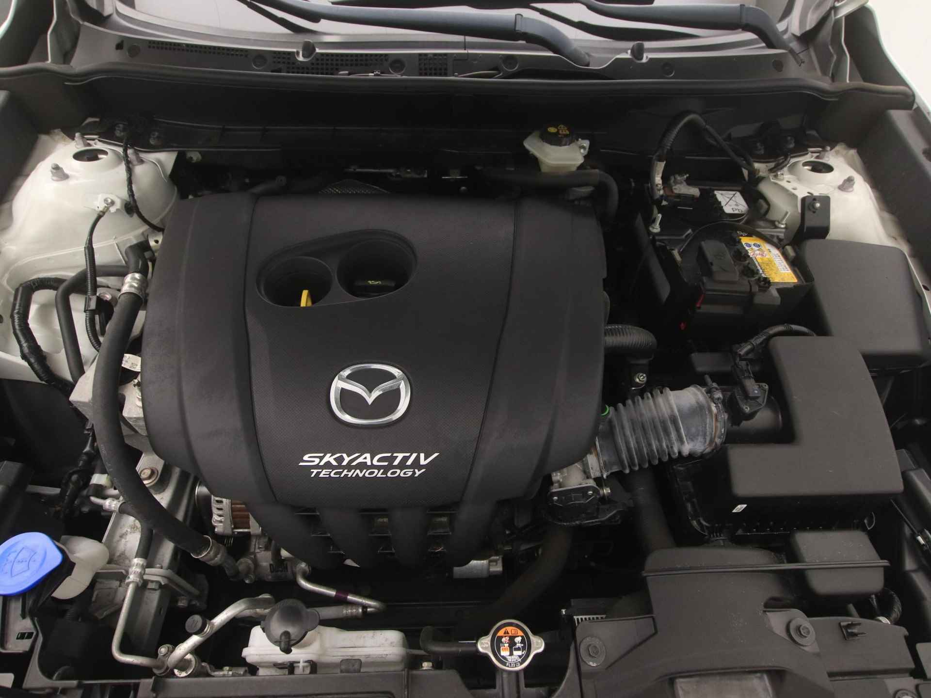 Mazda CX-3 2.0 SkyActiv-G GT-M : dealer onderhouden - 42/48