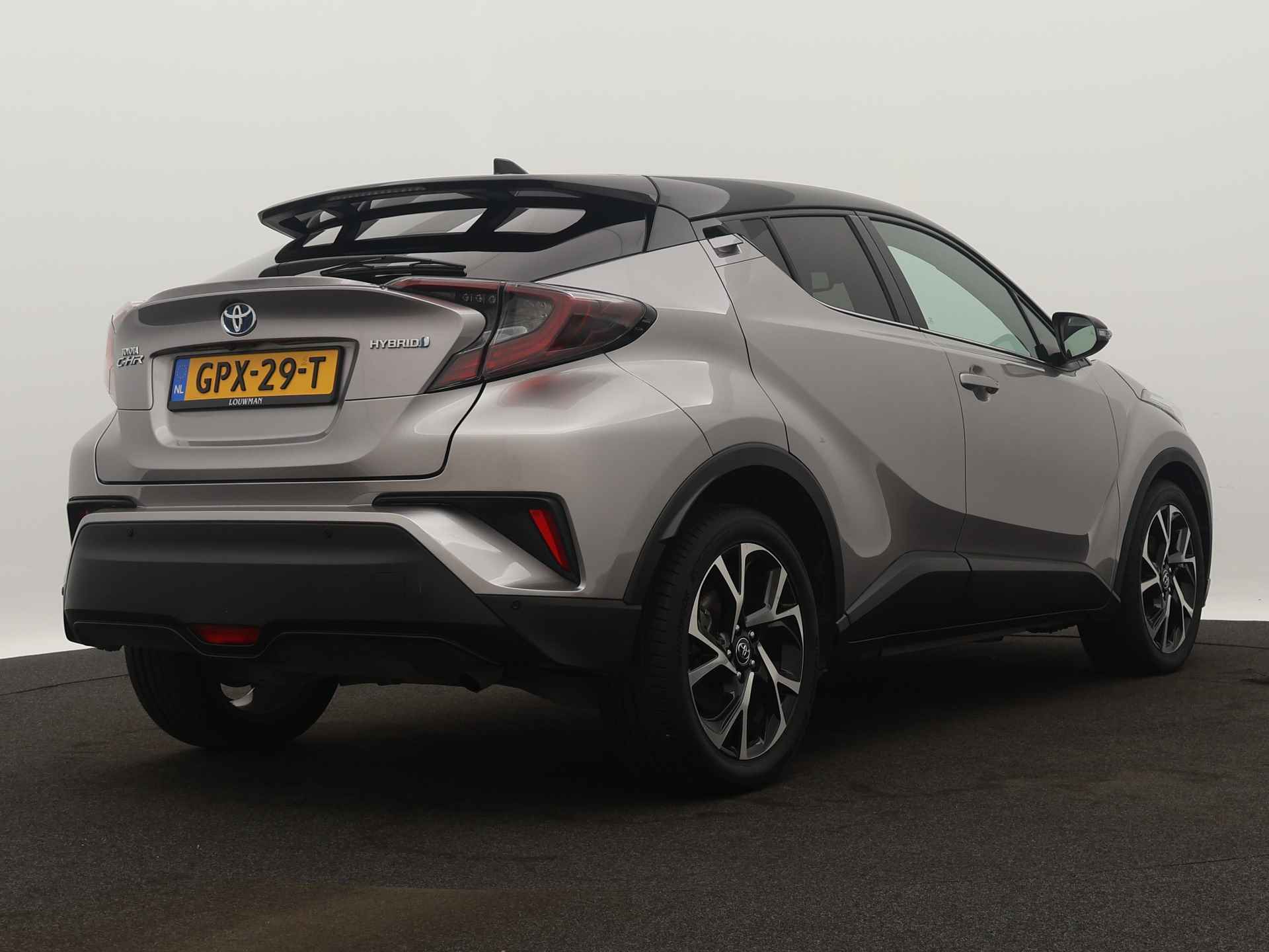 Toyota C-HR 1.8 Hybrid Dynamic Bi-Tone | JBL | Achteruitrijcamera | Stoelverwarming | Dodehoekdetector | - 3/45