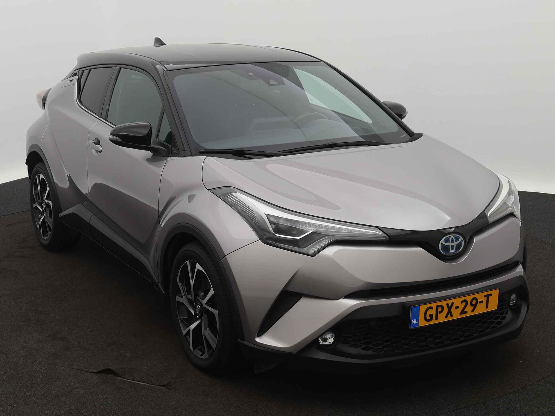 Toyota C-HR 1.8 Hybrid Dynamic Bi-Tone | JBL | Achteruitrijcamera | Stoelverwarming | Dodehoekdetector | - 29/45