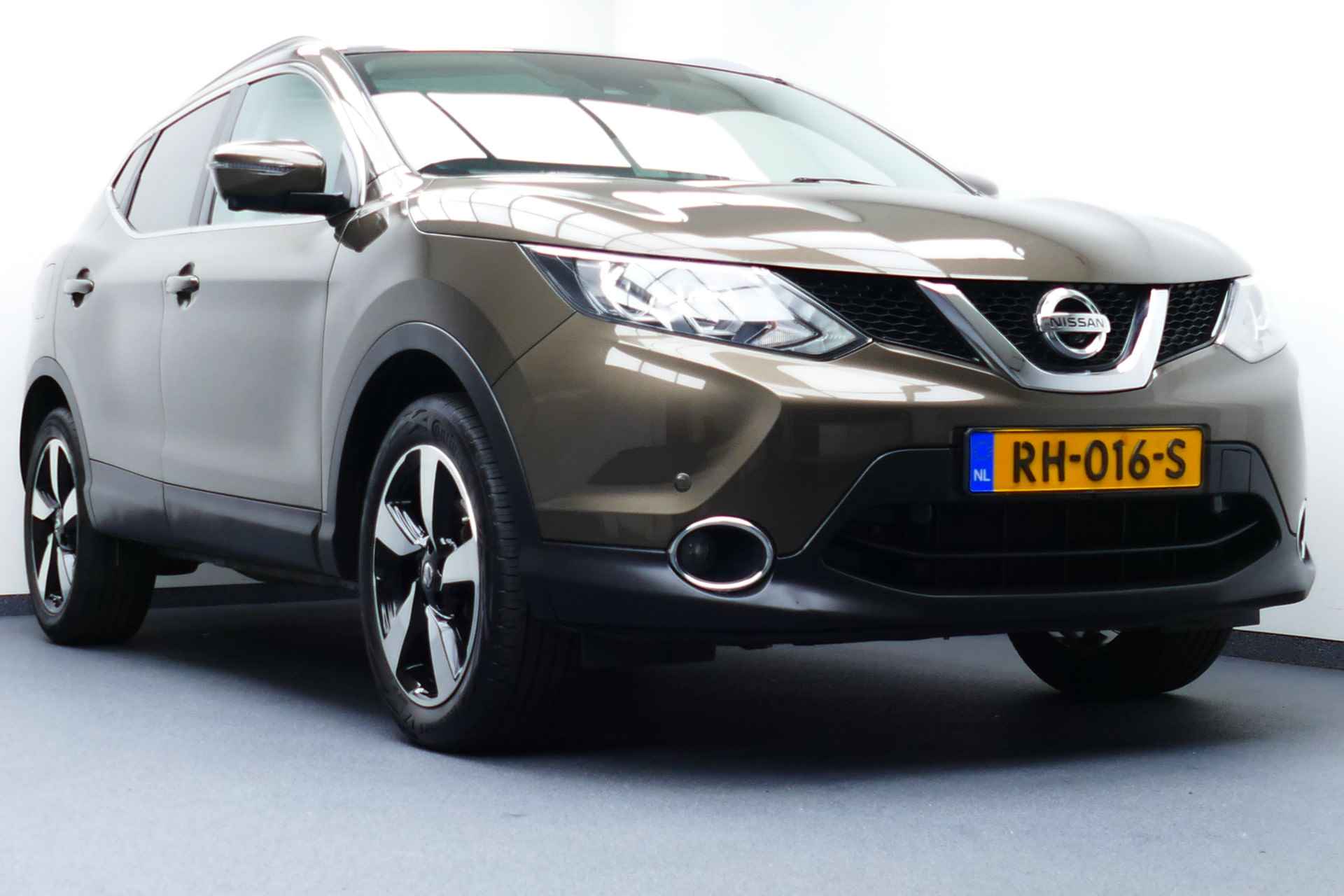 Nissan QASHQAI 1.2 N-Vision. Panodak, 360 Camera, Clima, Cruise, PDC V+A, Haak 1200kg - 2/35