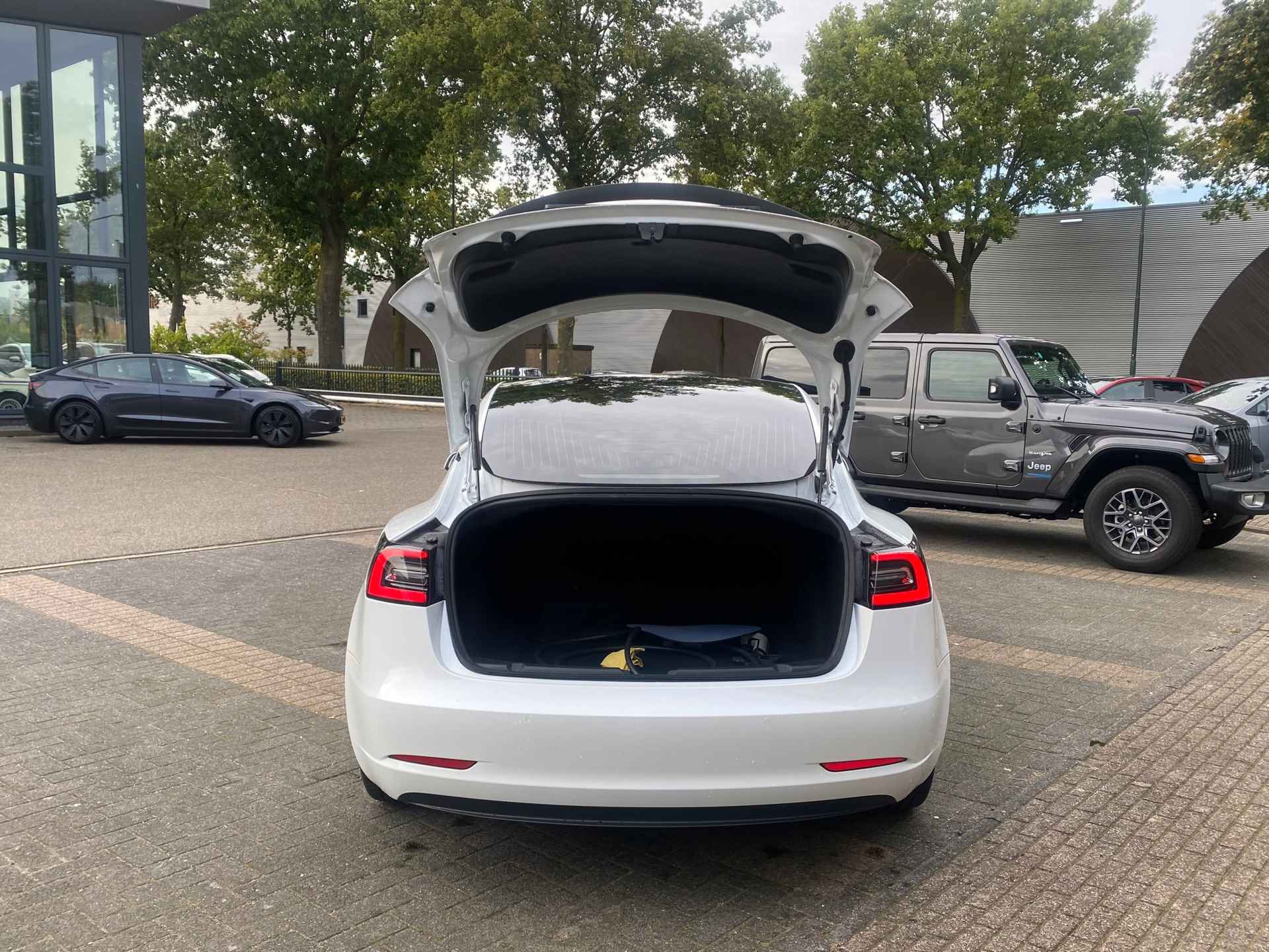 Tesla Model 3 Standard RWD Plus 60 kWh ZEER NETTE STAAT | RIJKLAARPRIJS incl. 12mnd BOVAG - 7/25