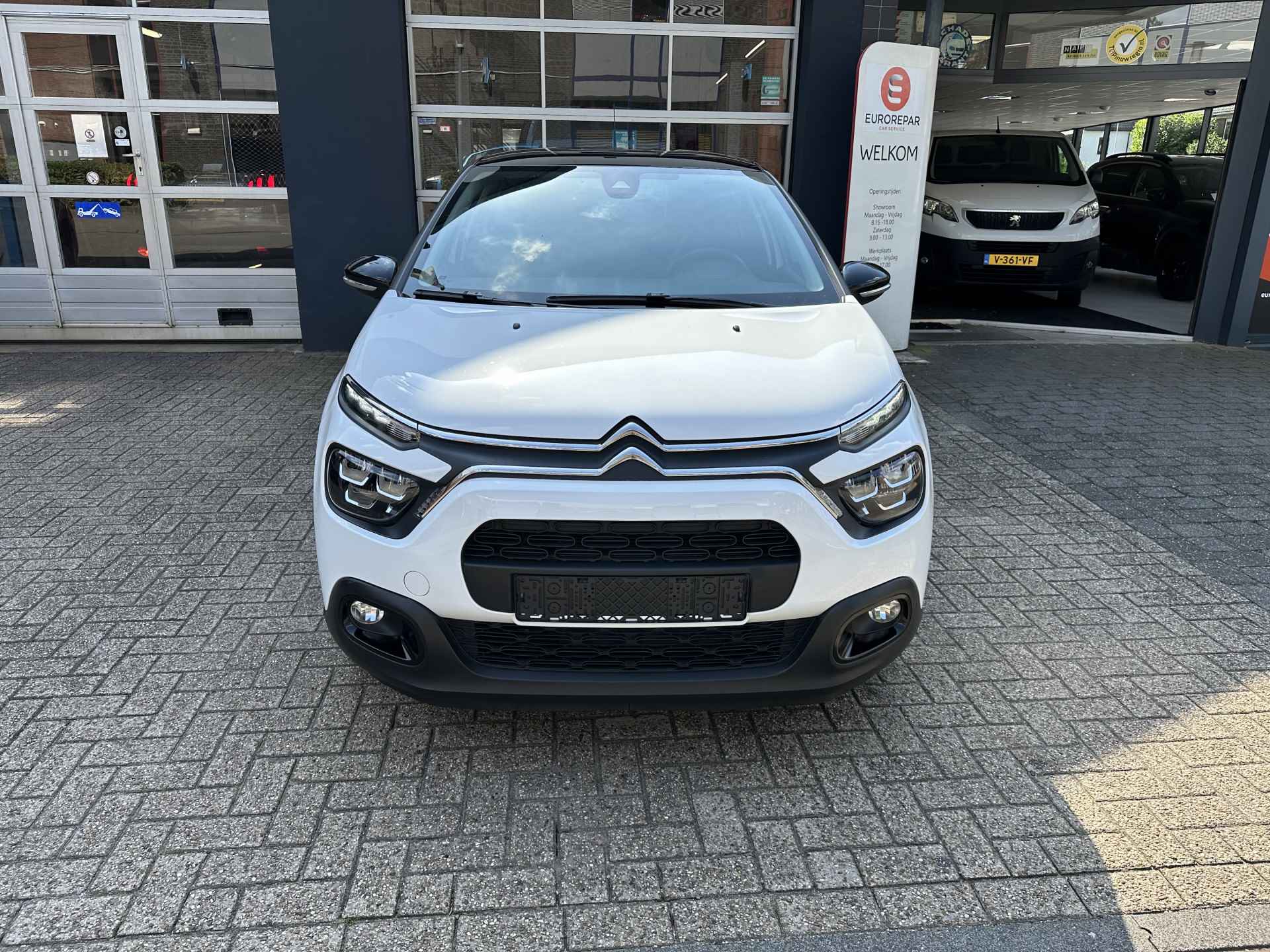 Citroën C3 1.2 PureTech Shine Automaat All-in prijs Stoelverwarming/Carplay/Cruise/Airco - 8/26