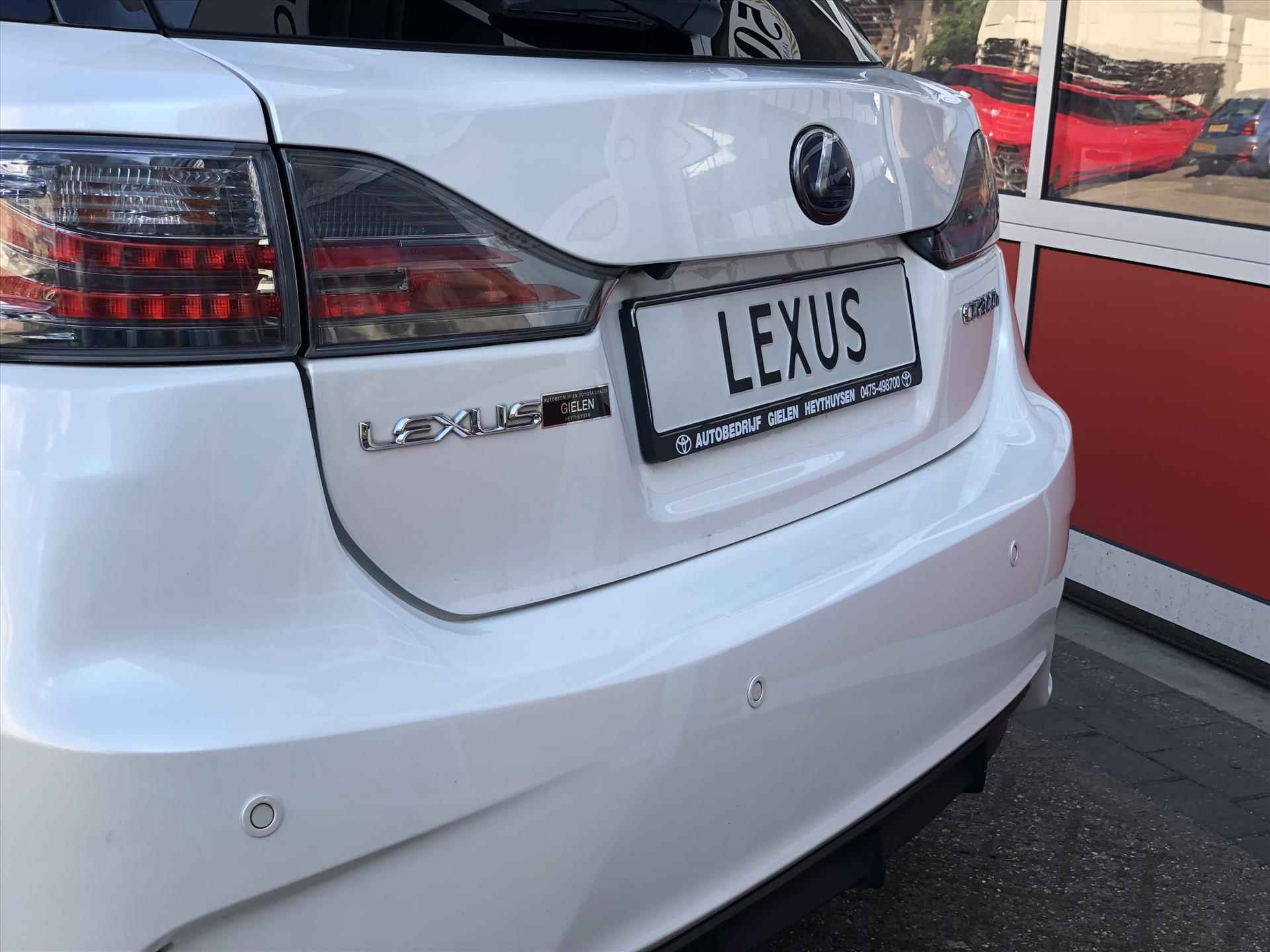 Lexus Ct 200h 25th Edition | Leer, Navigatie, Stoelverwarming, Camera, Cruise control, Bluetooth, Lichtmetalen velgen - 11/43