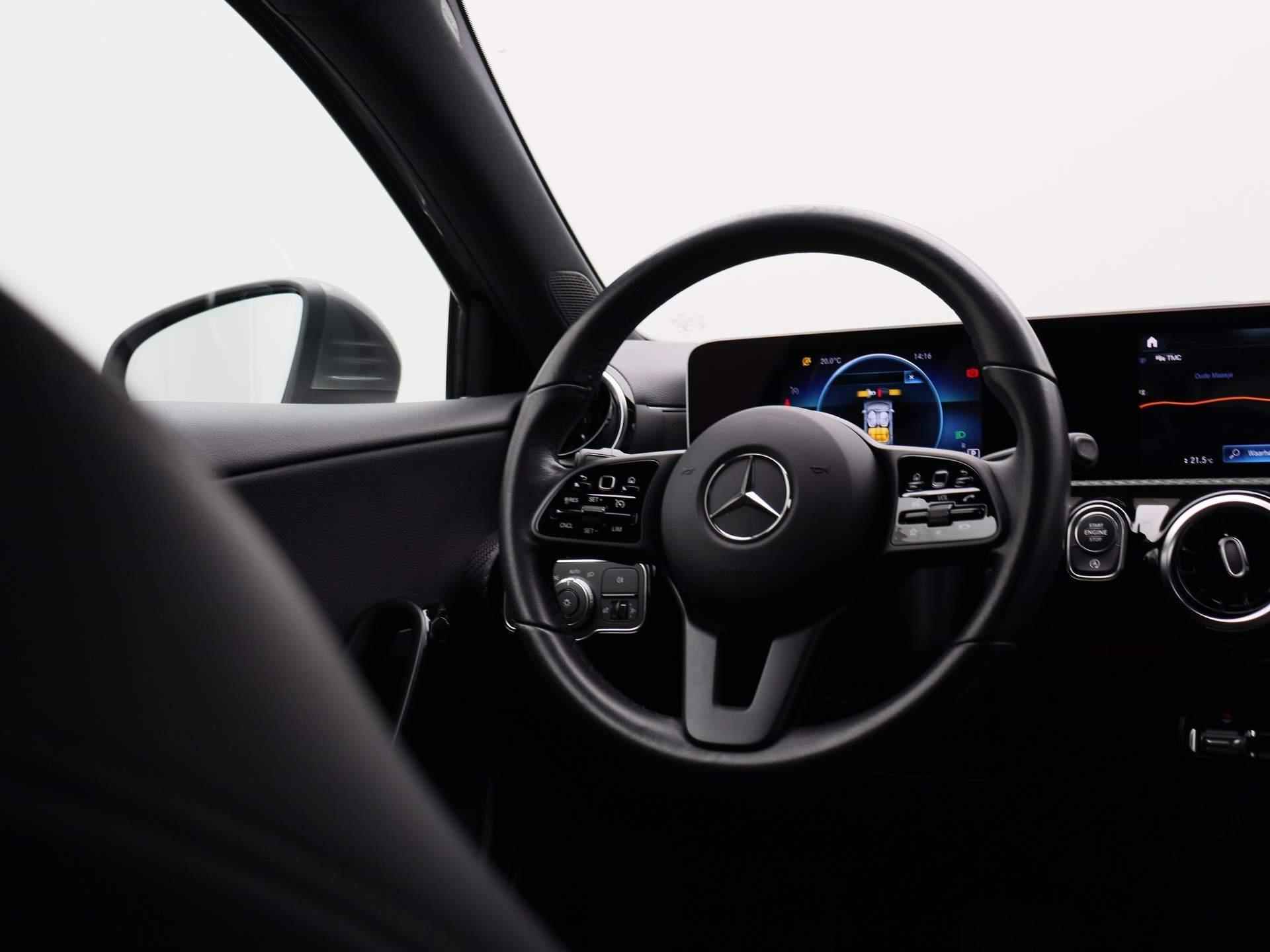 Mercedes-Benz A-klasse 180 d Advantage | Navi | Camera | Cruise | Keyless | Wide Screen | Half-Leder | LED | PDC V+A | Apple-Android Play | Style Pack | - 11/38