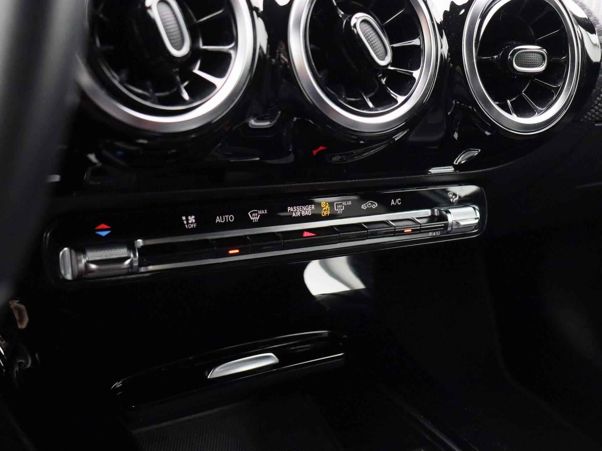 Mercedes-Benz A-klasse 180 d Advantage | Navi | Camera | Cruise | Keyless | Wide Screen | Half-Leder | LED | PDC V+A | Apple-Android Play | Style Pack | - 19/38