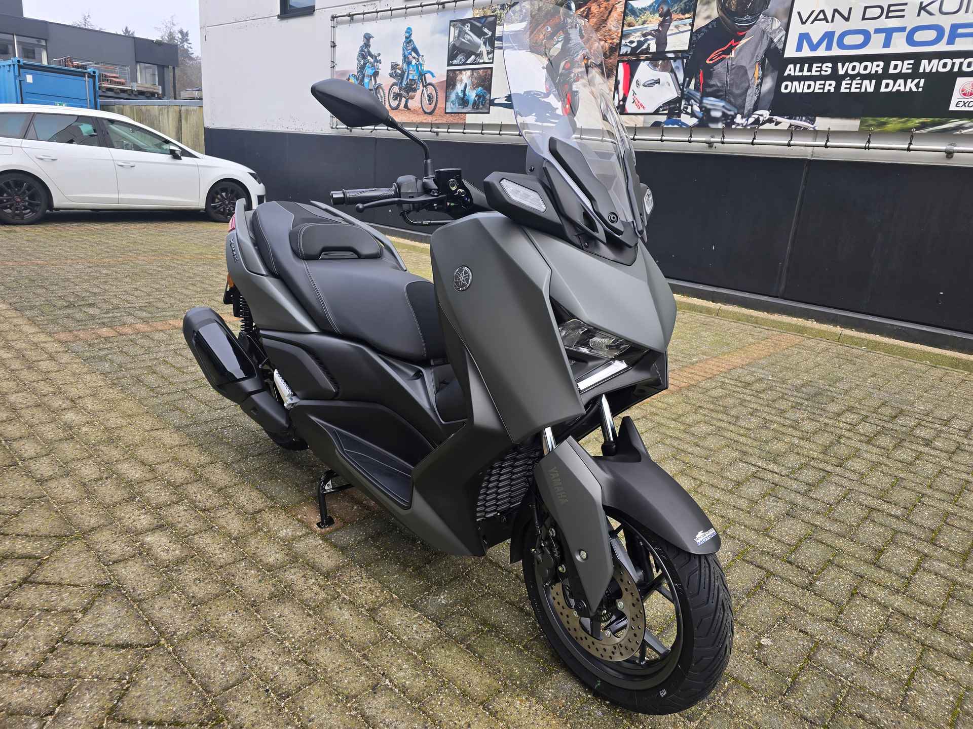 Yamaha XMAX 300 ABS - 2/23