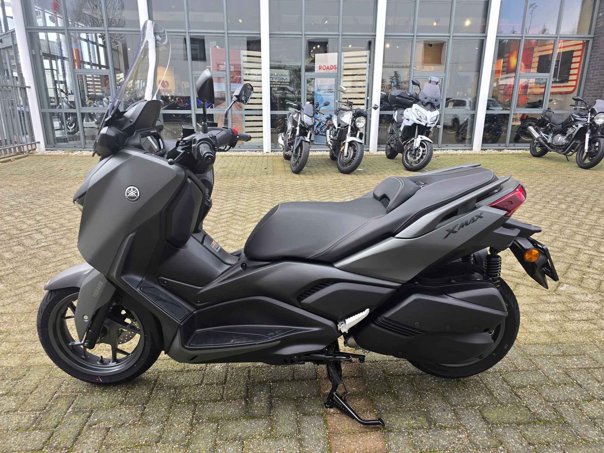 Yamaha XMAX 300 ABS - 3/23