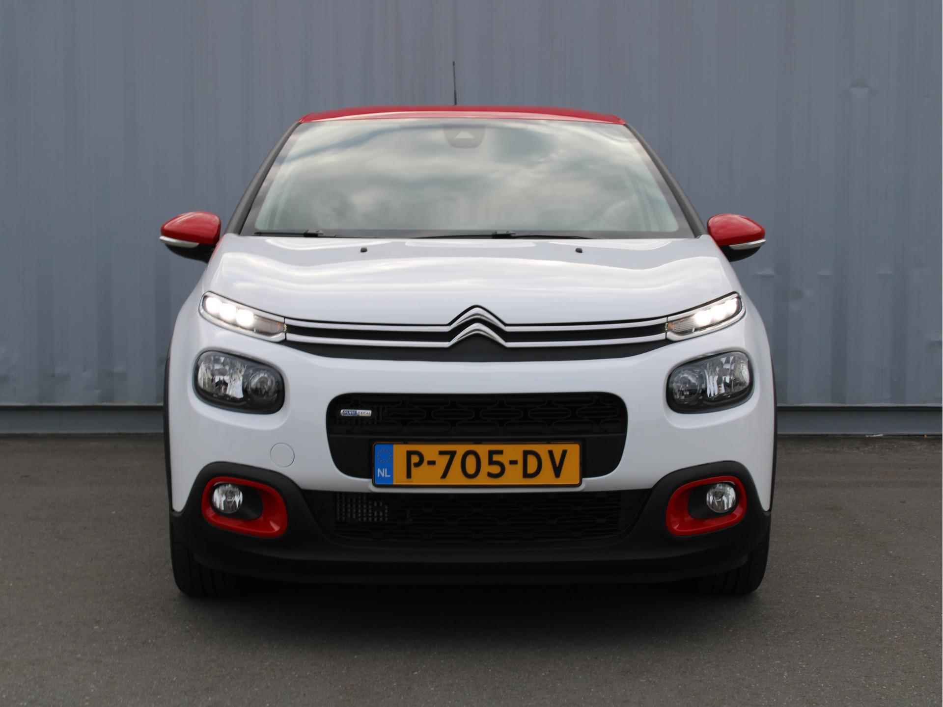 Citroën C3 1.2 Shine Automaat NAVI/CAMERA/TREKH. - 2/21