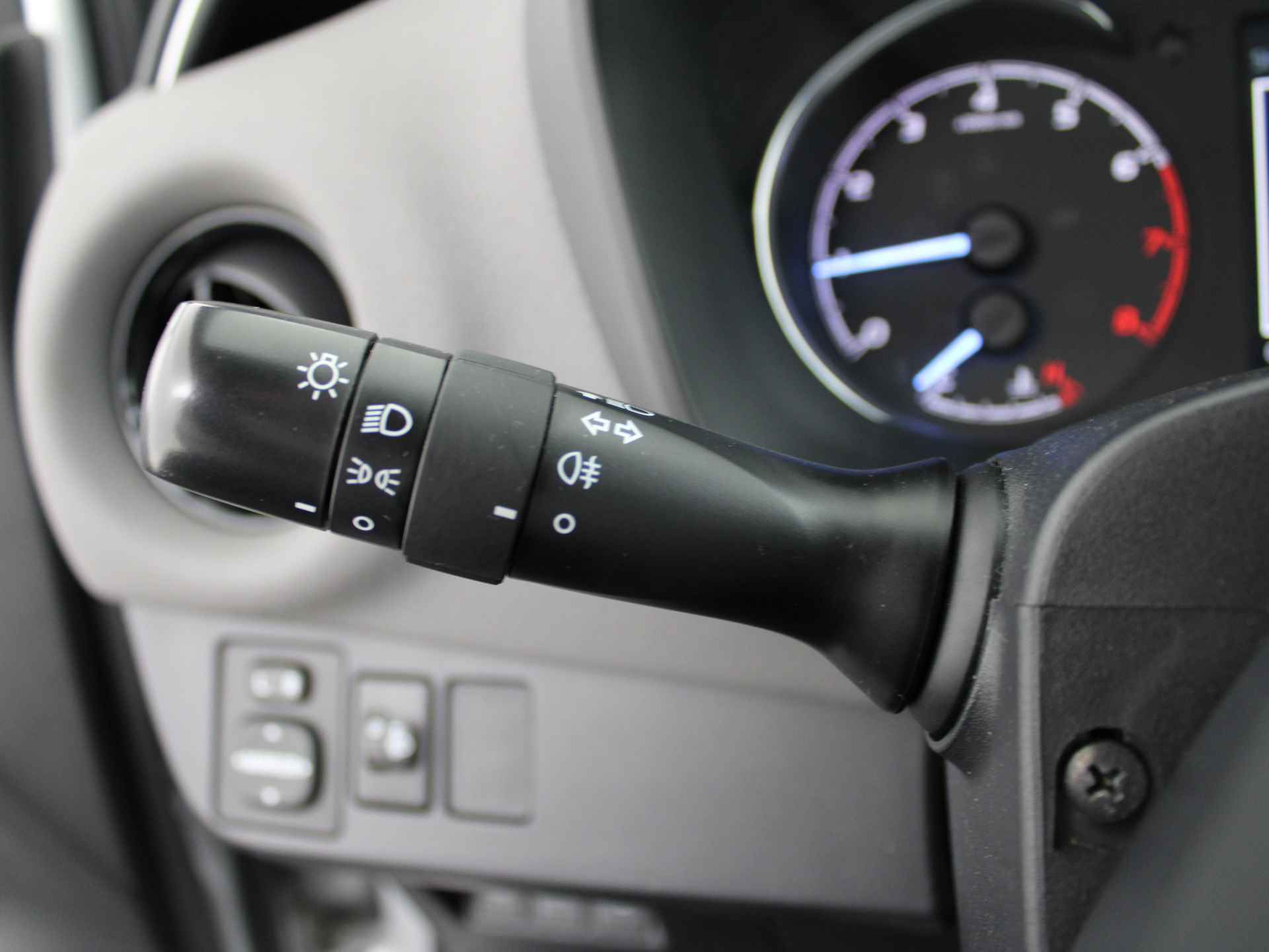 Toyota Yaris 1.0 VVT-i Aspiration | Camera | Climate control | Bluetooth | - 23/41