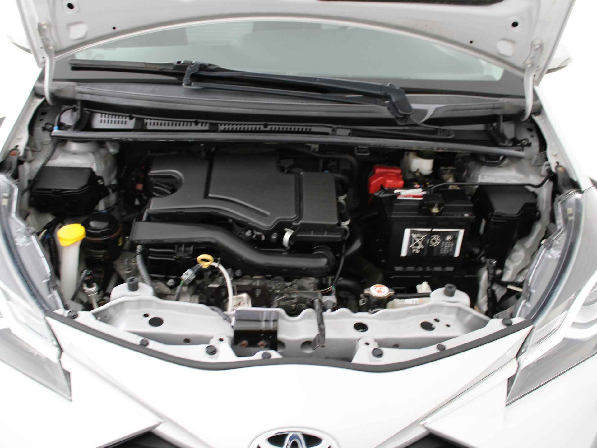 Toyota Yaris 1.0 VVT-i Aspiration | Camera | Climate control | Bluetooth | - 38/41