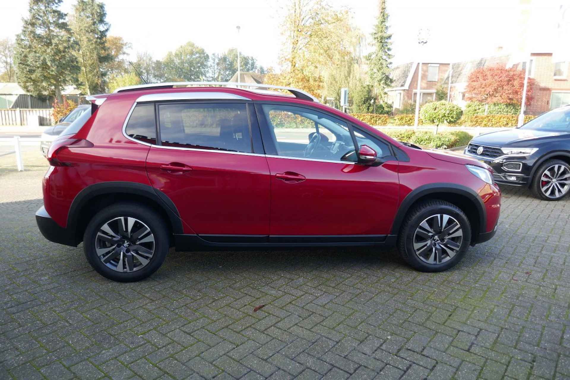 PEUGEOT 2008 1.2 PURETECH ALLURE  131 PK - 7/34