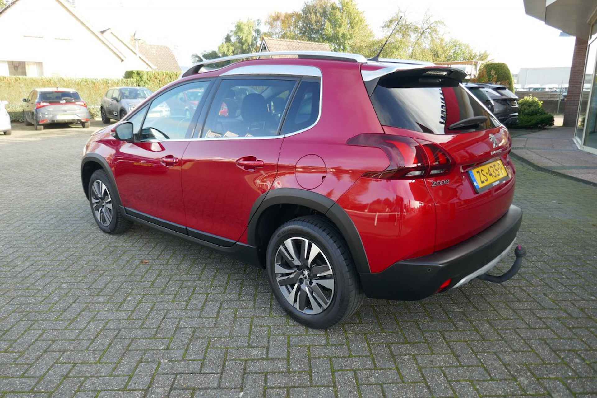 PEUGEOT 2008 1.2 PURETECH ALLURE  131 PK - 8/34