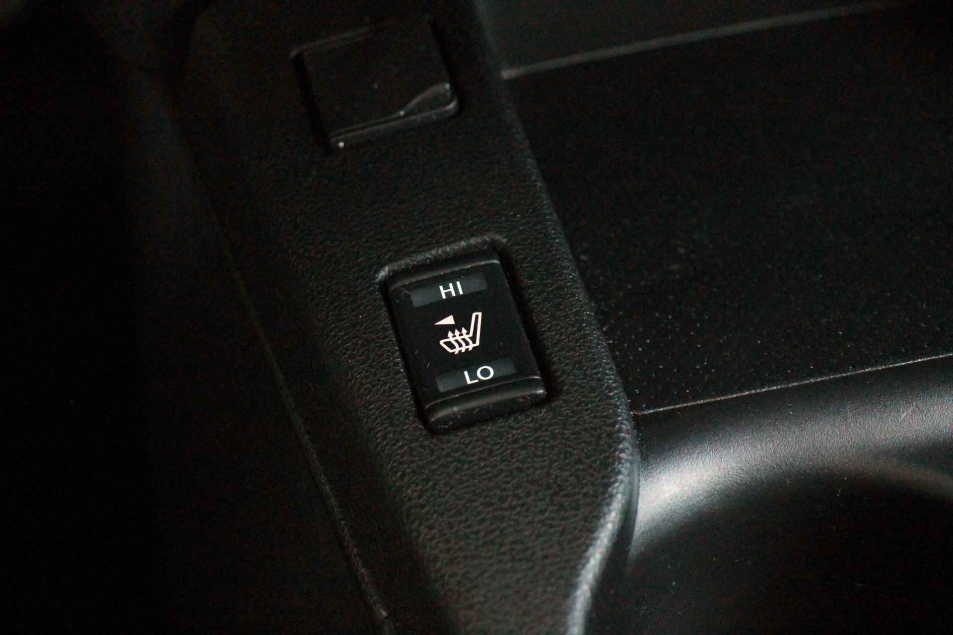 Nissan Leaf Acenta 30 kWh | Camera | Stoelverw. V + A | NAP - 15/26