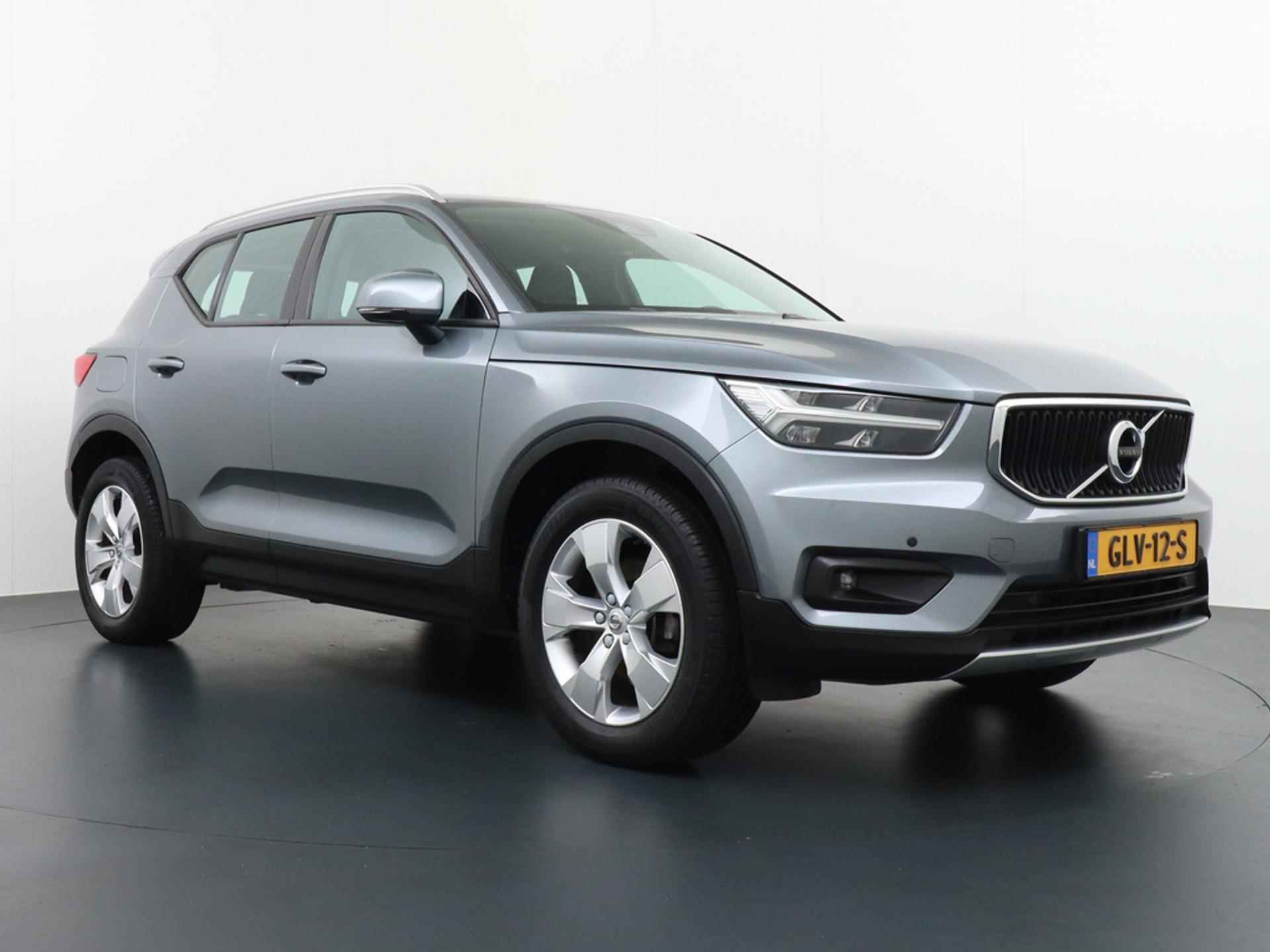 Volvo XC40 1.5 T3 Momentum Leder/Parking Support/Harman Kardon etc. - 3/45